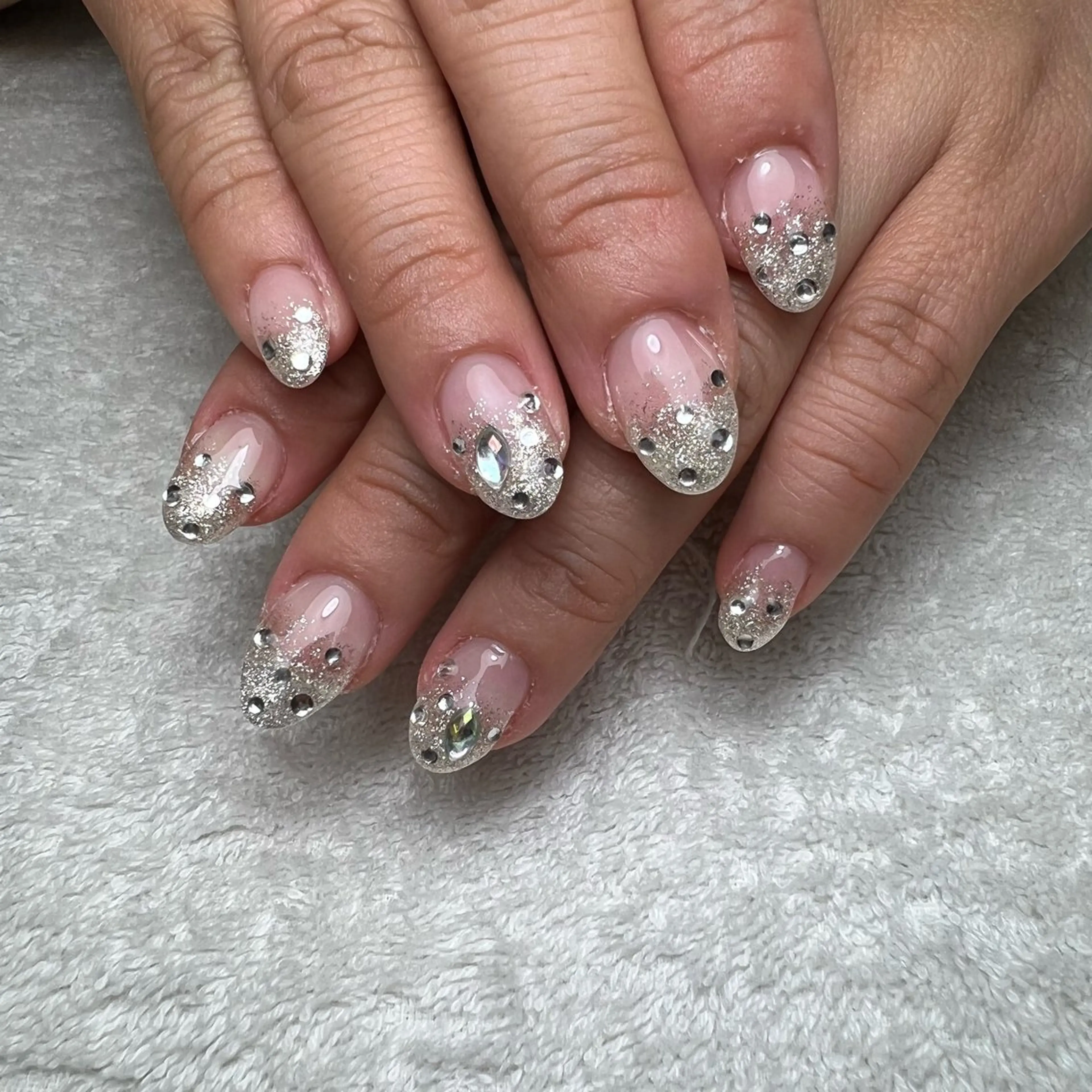 ネイル キラキラネイル ラメ(グリッター) ハンドネイル COCO+所属・COCO +のエステ・リラクイメージ