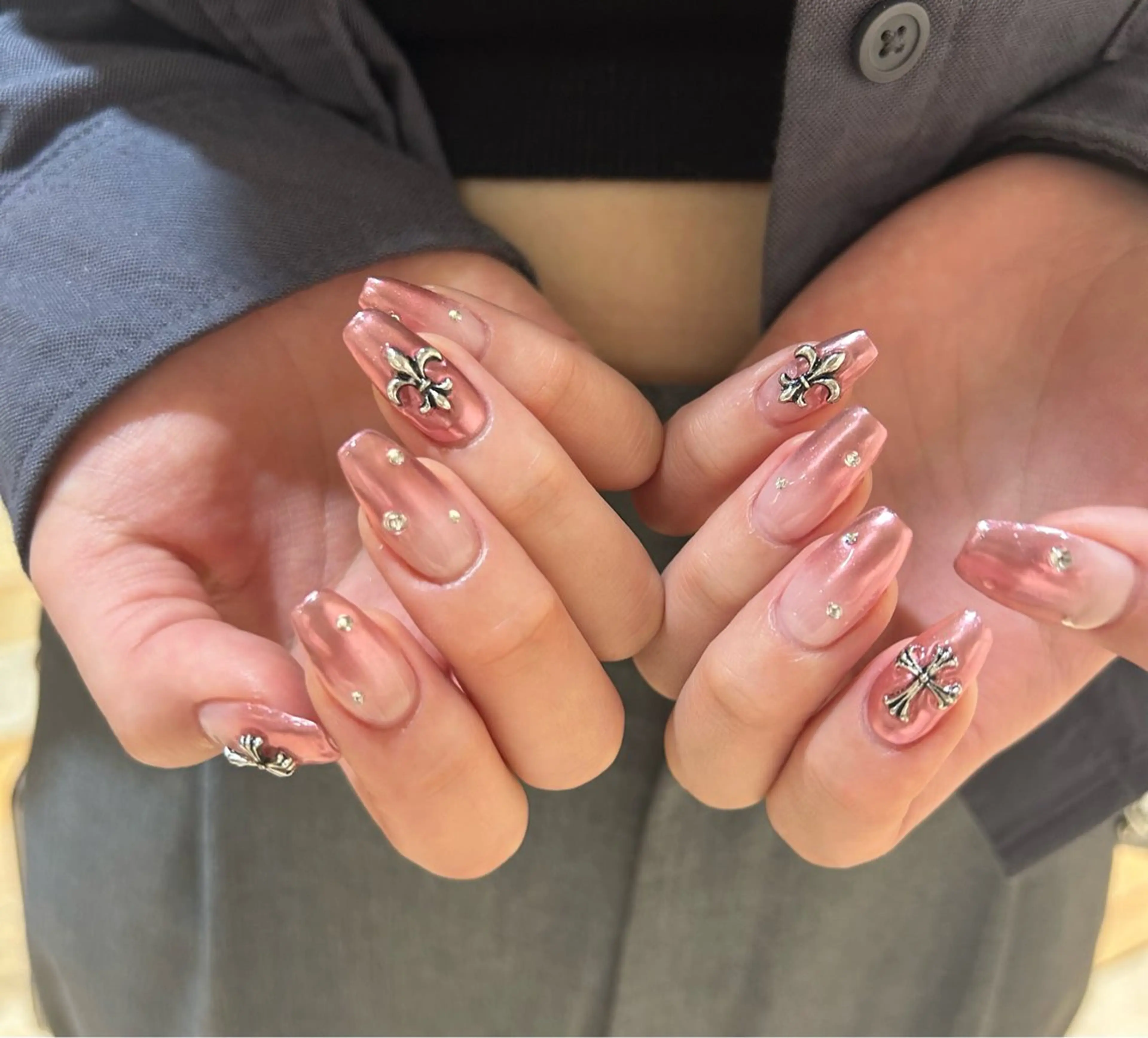 ネイル グラデーション ミラーネイル ハンドネイル 福田 麻耶のネイルデザイン