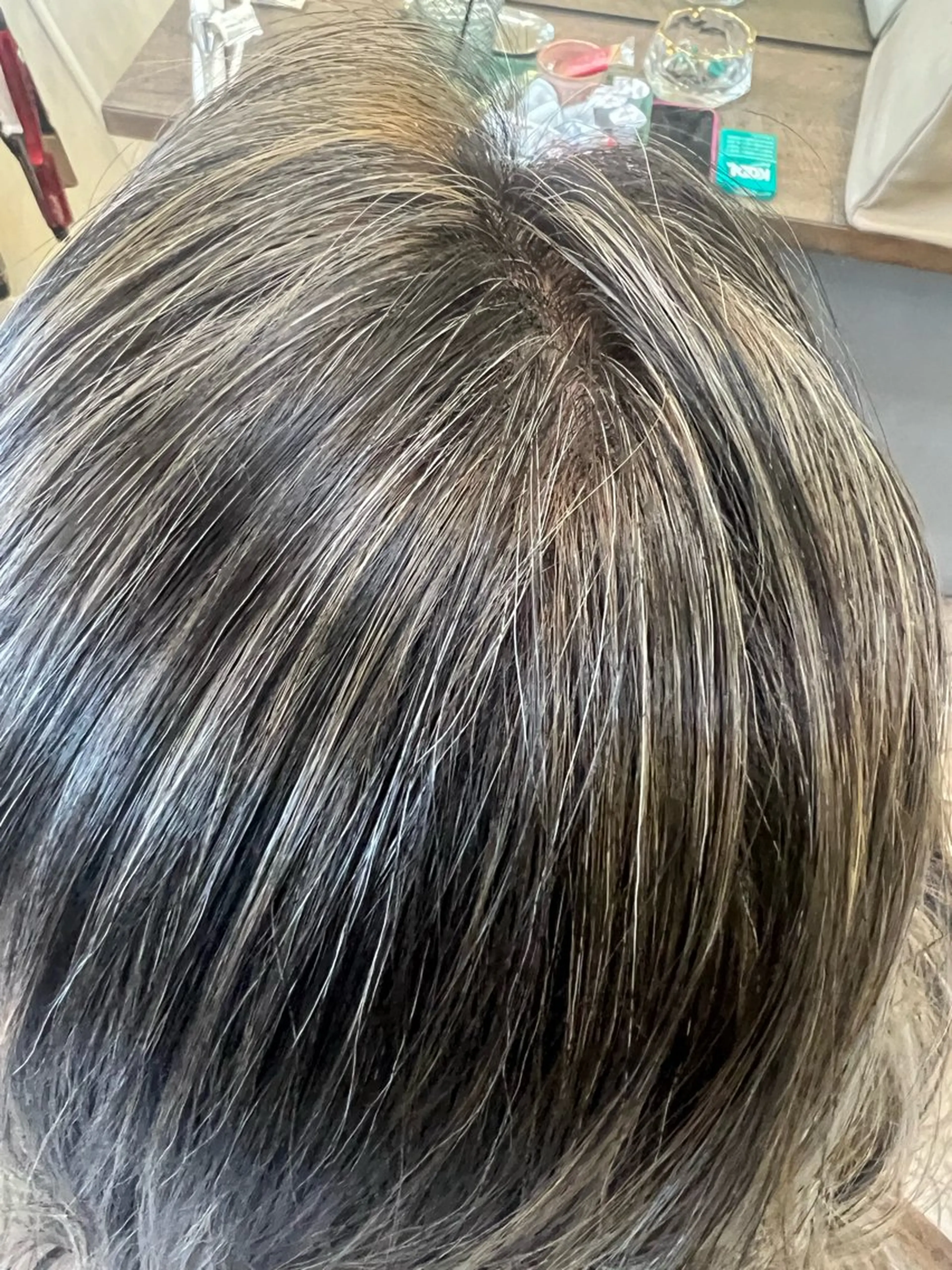 ロング カラー ヘアカラー トリートメント 鶴見 和美のヘアスタイル