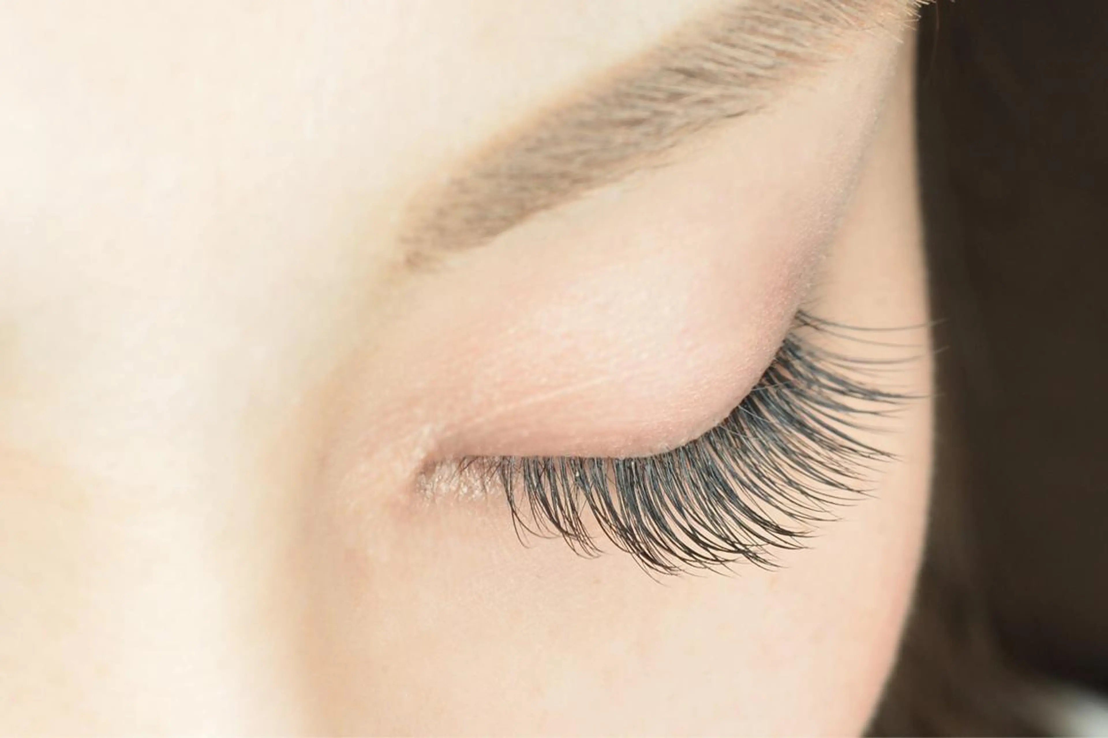 マツエク・マツパ 向井 萌華の眉毛・アイブロウイメージ