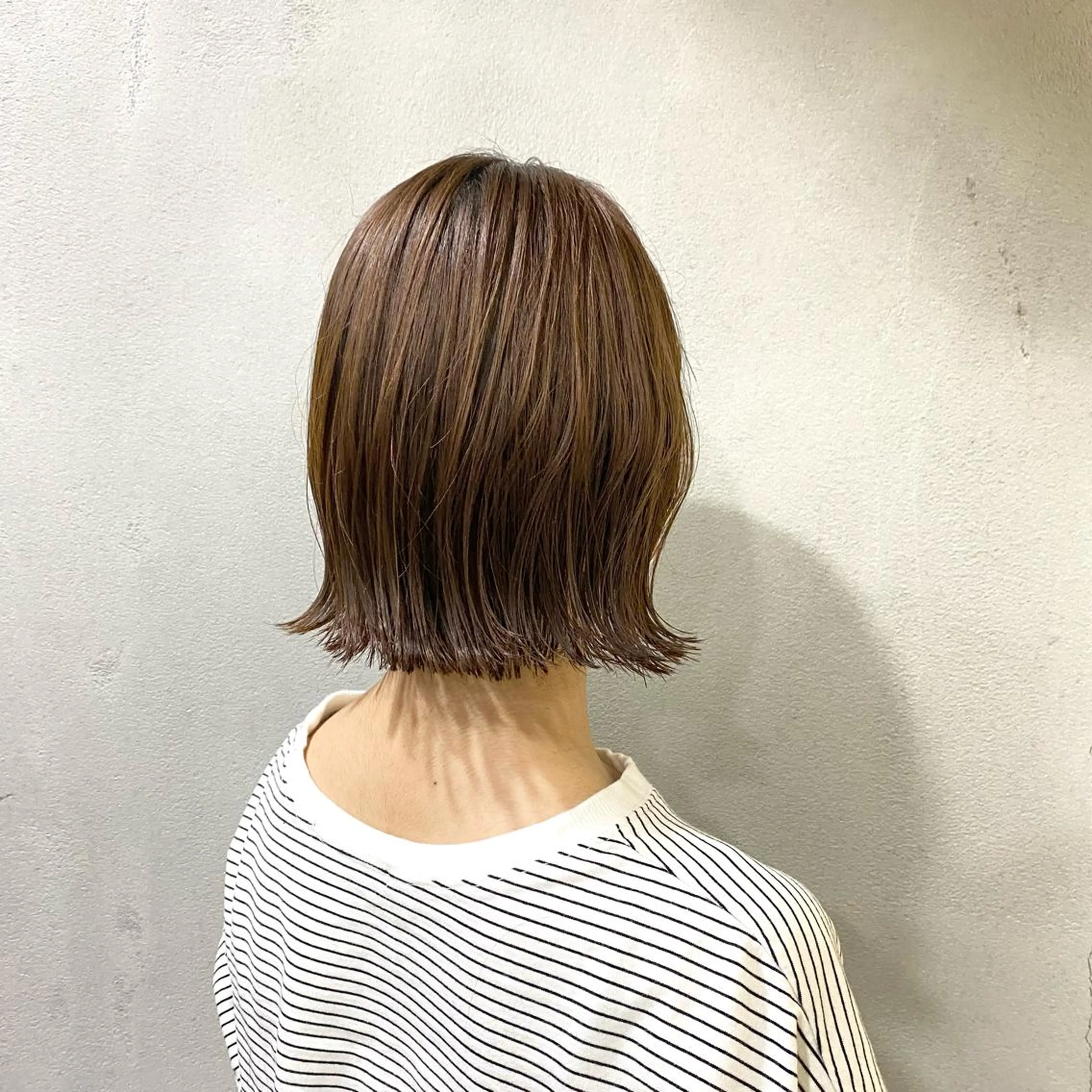 ショート 外ハネヘア ボブ/パーマ ミヒラケイタのヘアスタイル