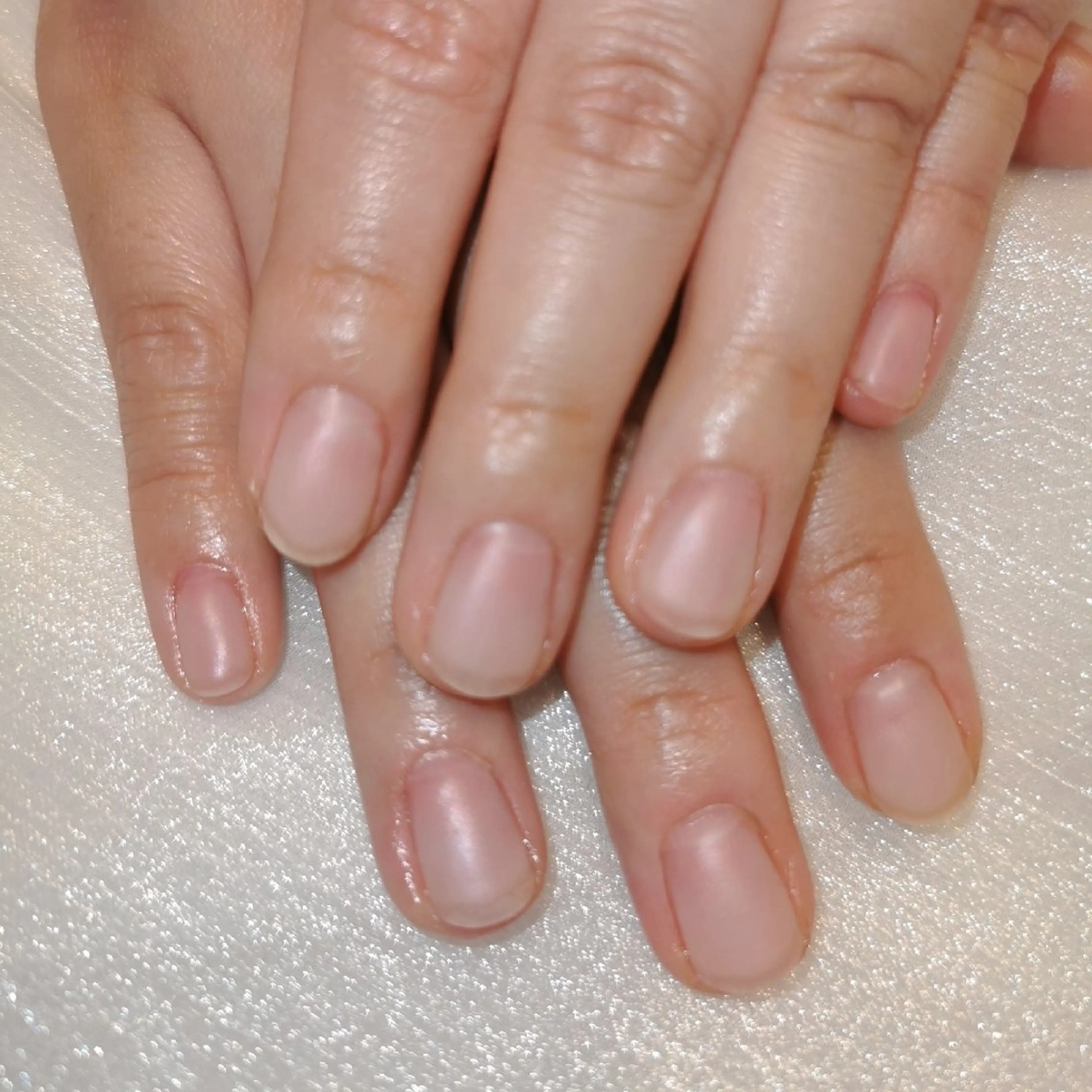 ネイル マットネイル ハンドネイル ネイリストゆか💅 長さだし、深爪矯正のネイルデザイン