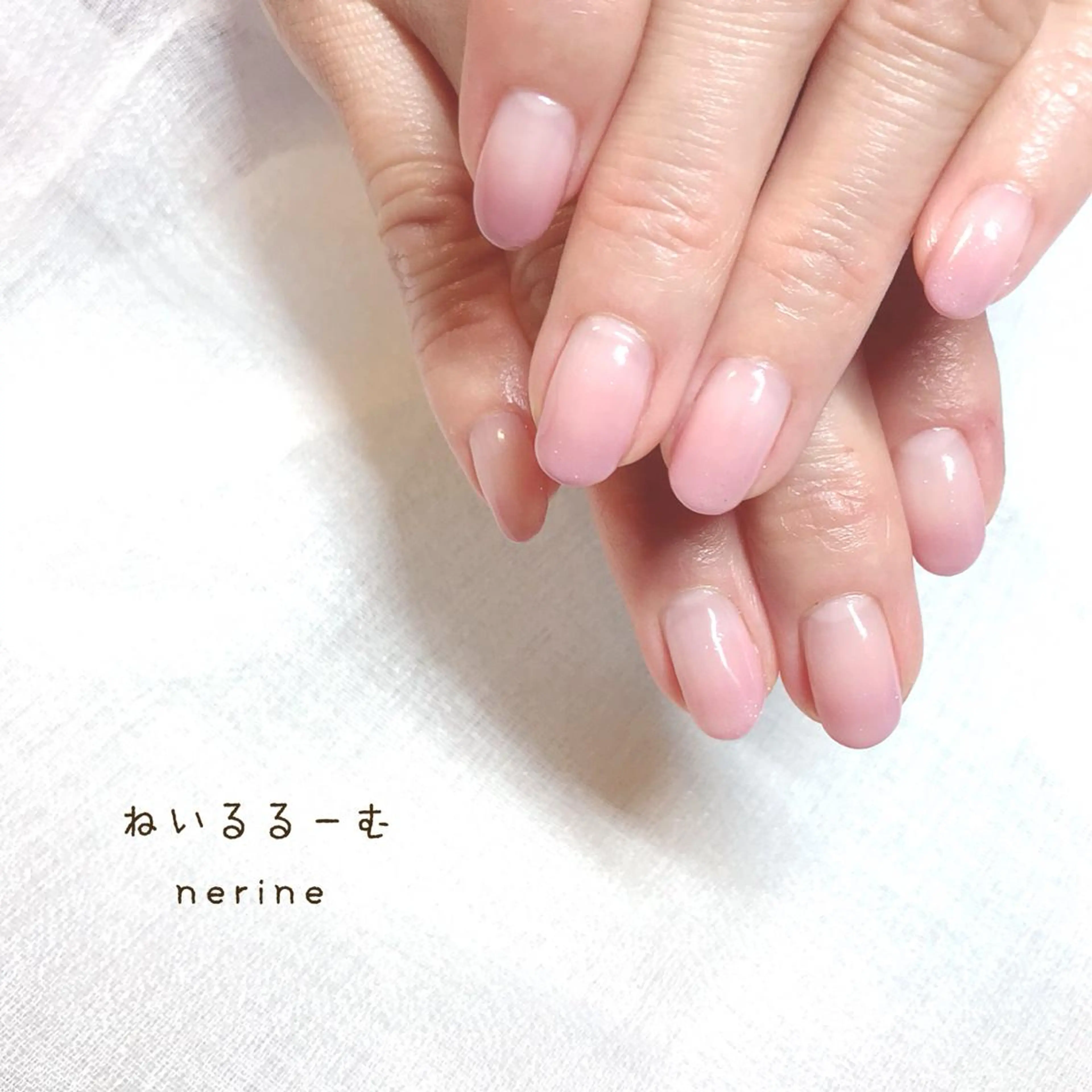 ネイル グラデーション NAILST Naomiのネイルデザイン