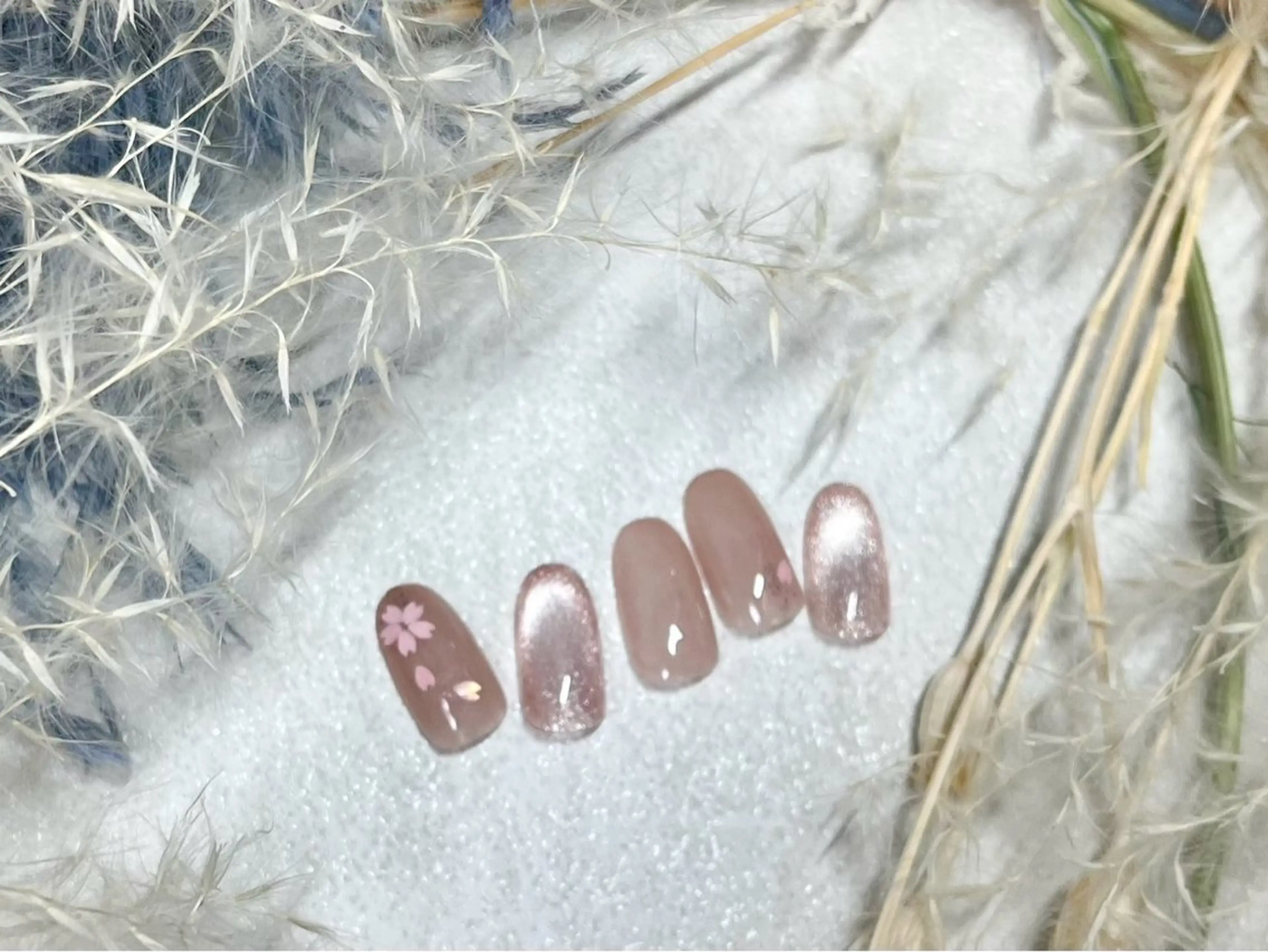 ネイル オーロラネイル 桜ネイル フラワーネイル フットネイル フレンチネイル ハンドネイル kiki nail たまプラーザのネイルデザイン