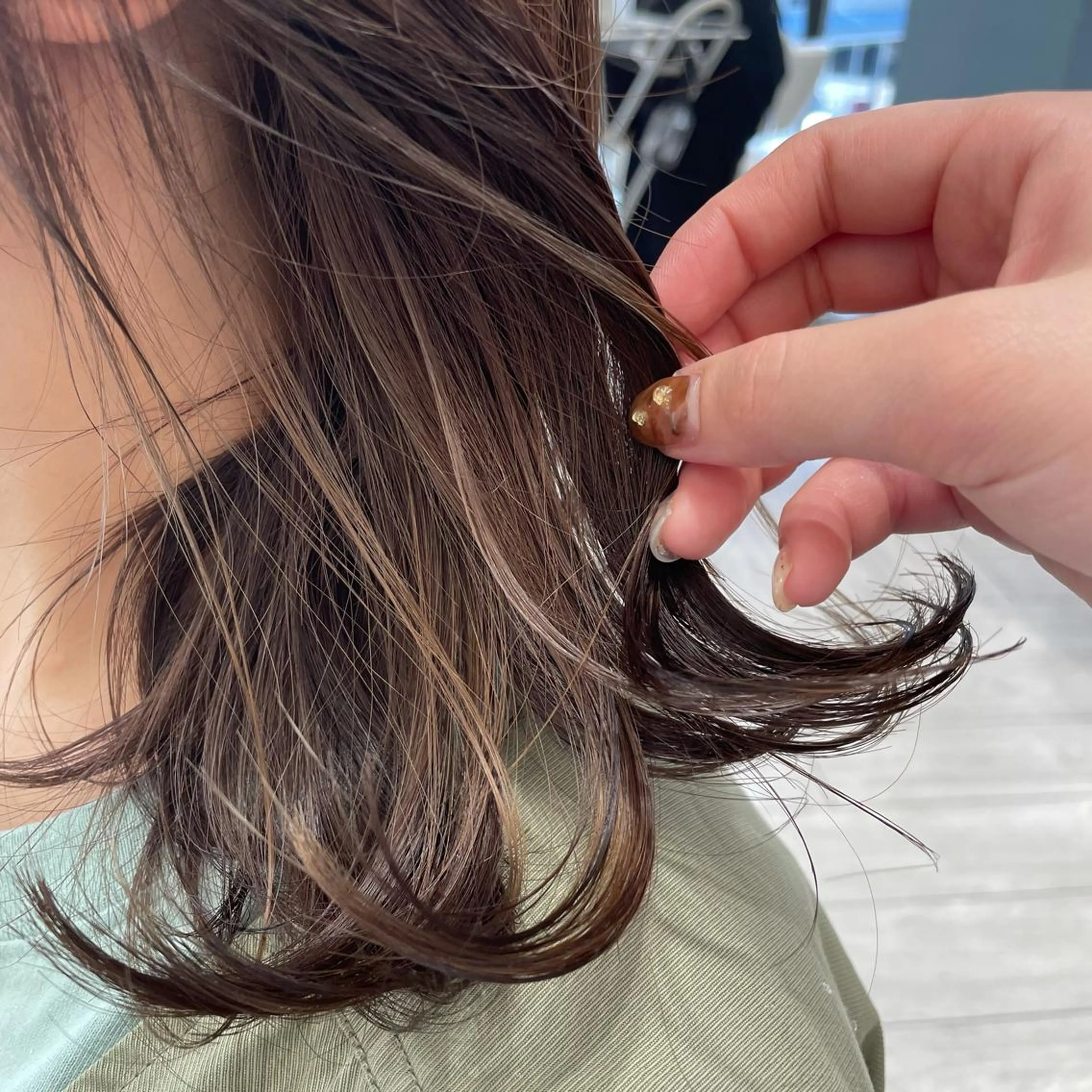 ハイライトorインナーカラー＆透明感カラー　ロング料金ありの写真