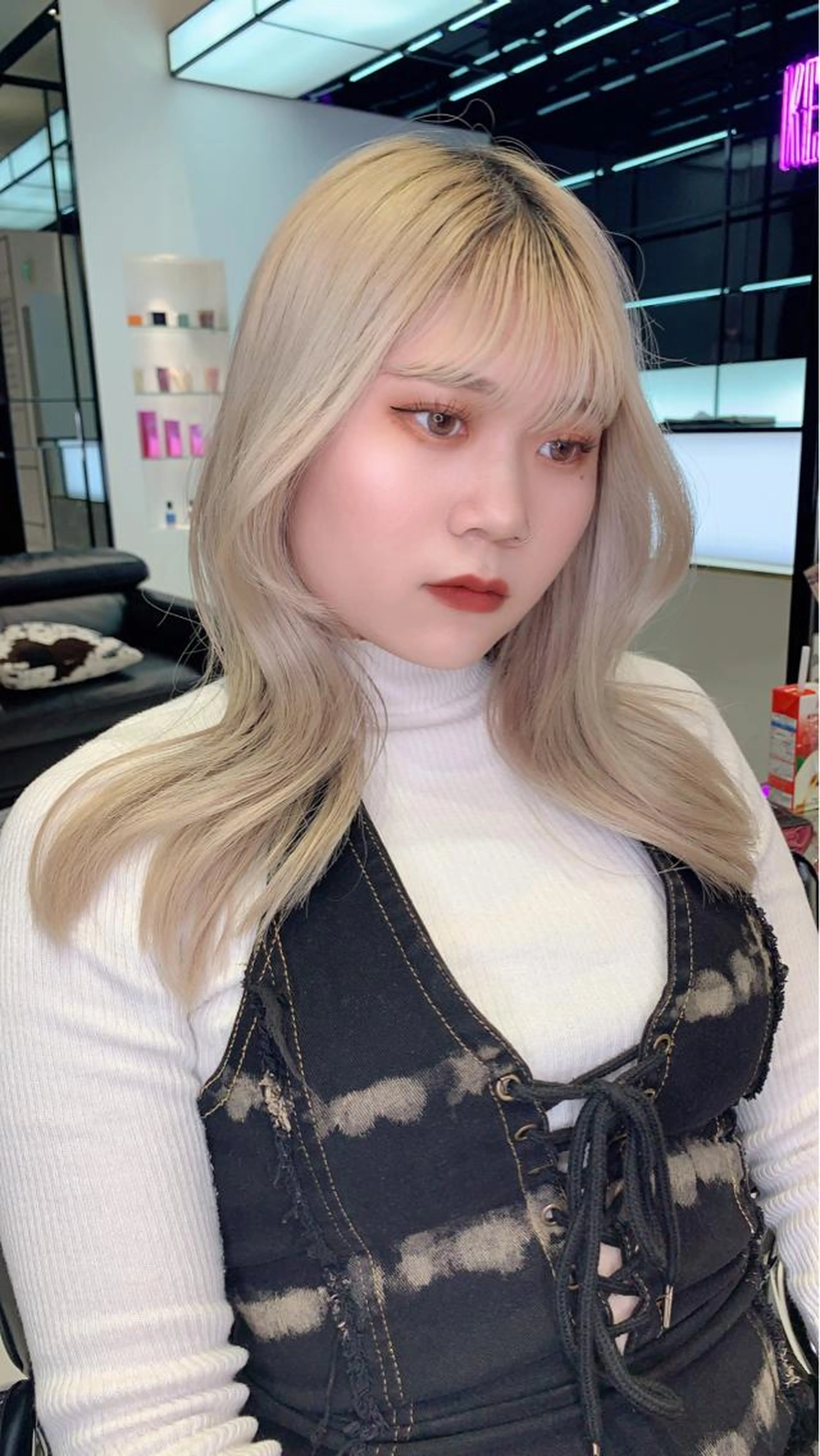 🩶✦·.⋆コテ巻きスタイリング⋆.·✦の写真