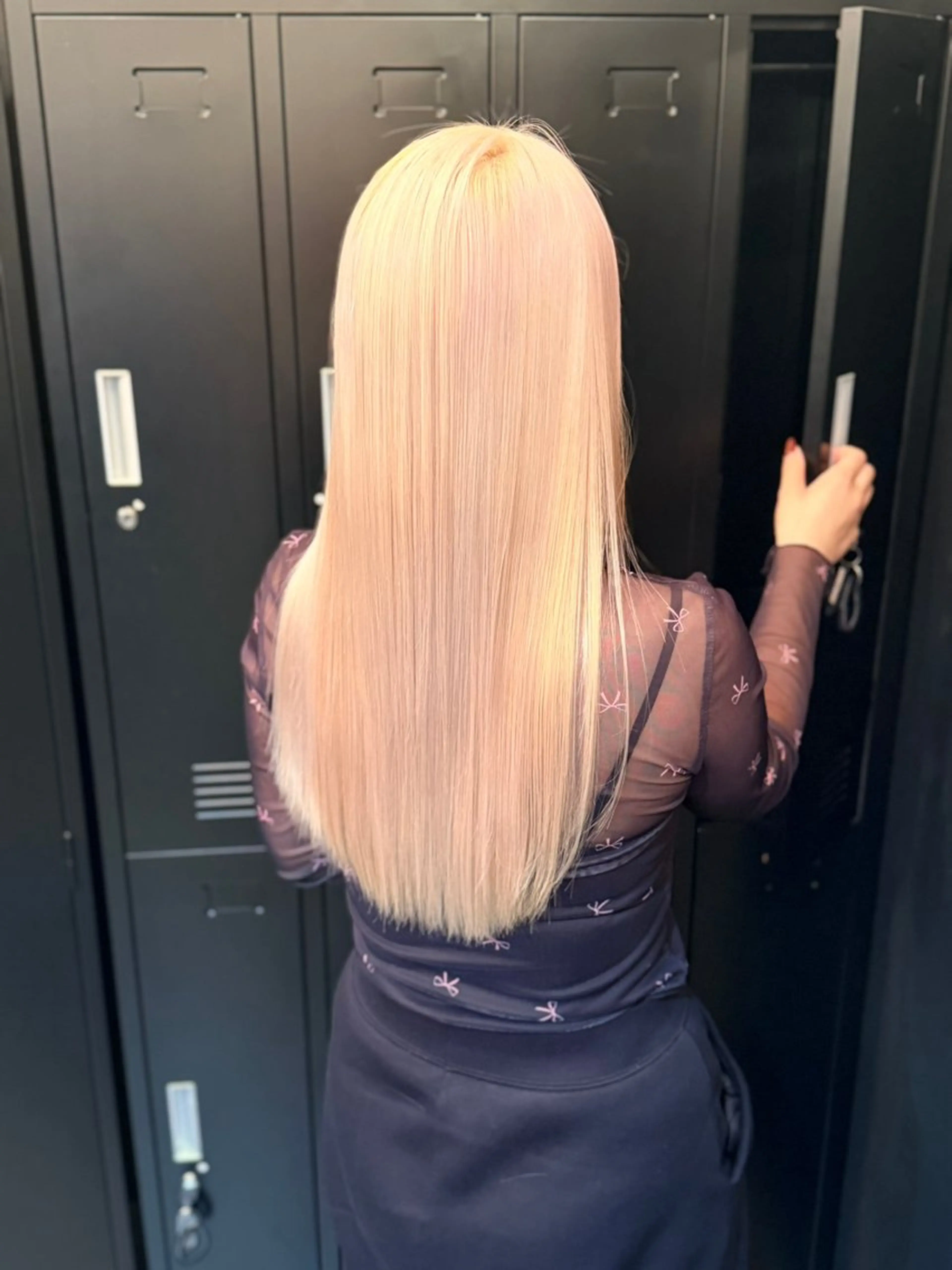 ロング カラー ヘアカラー 🏆エリナ こだわり美容師🪽のヘアスタイル