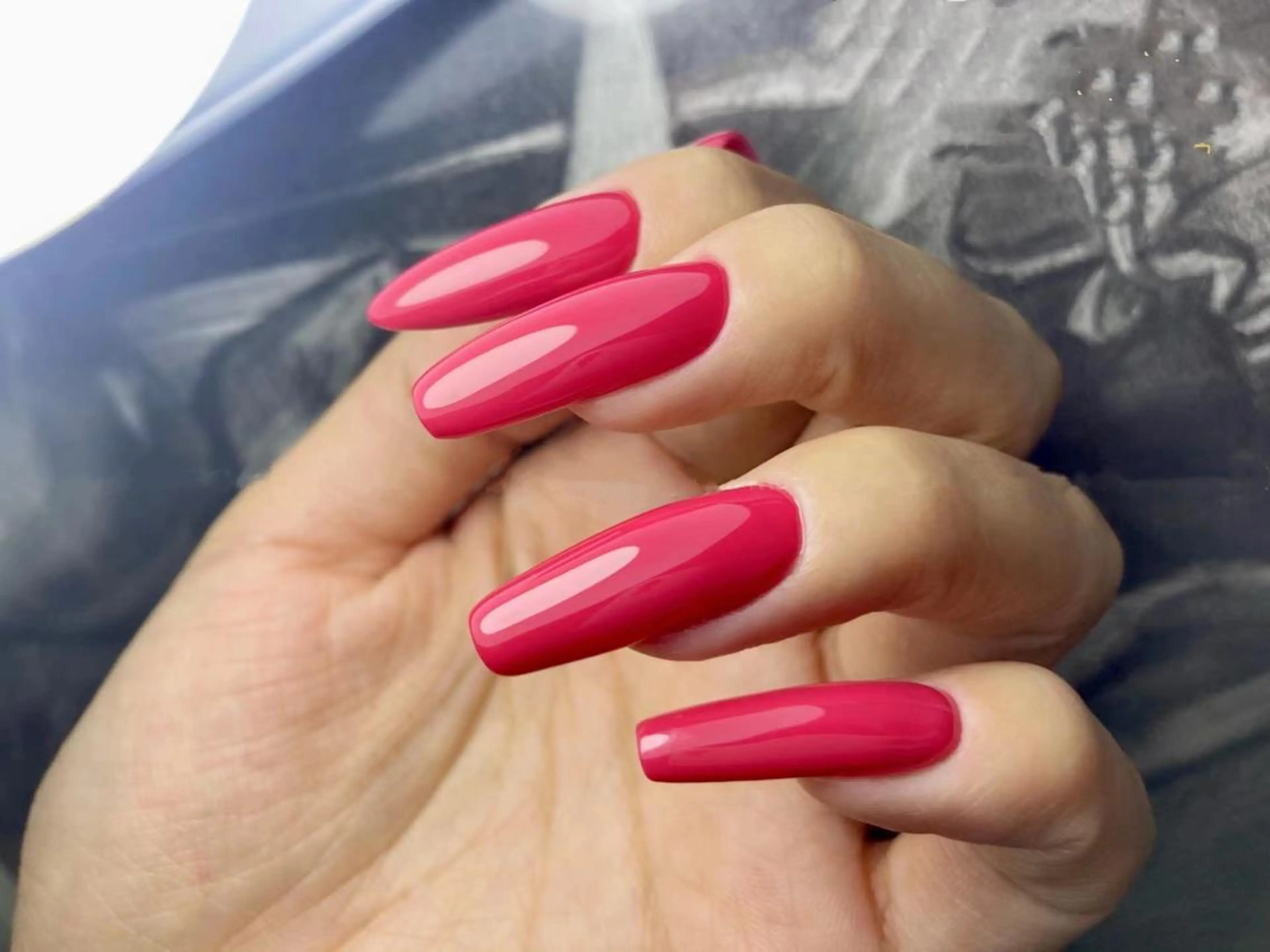 チップとスカルプジェル長さだし十本➕ワンカラーの写真