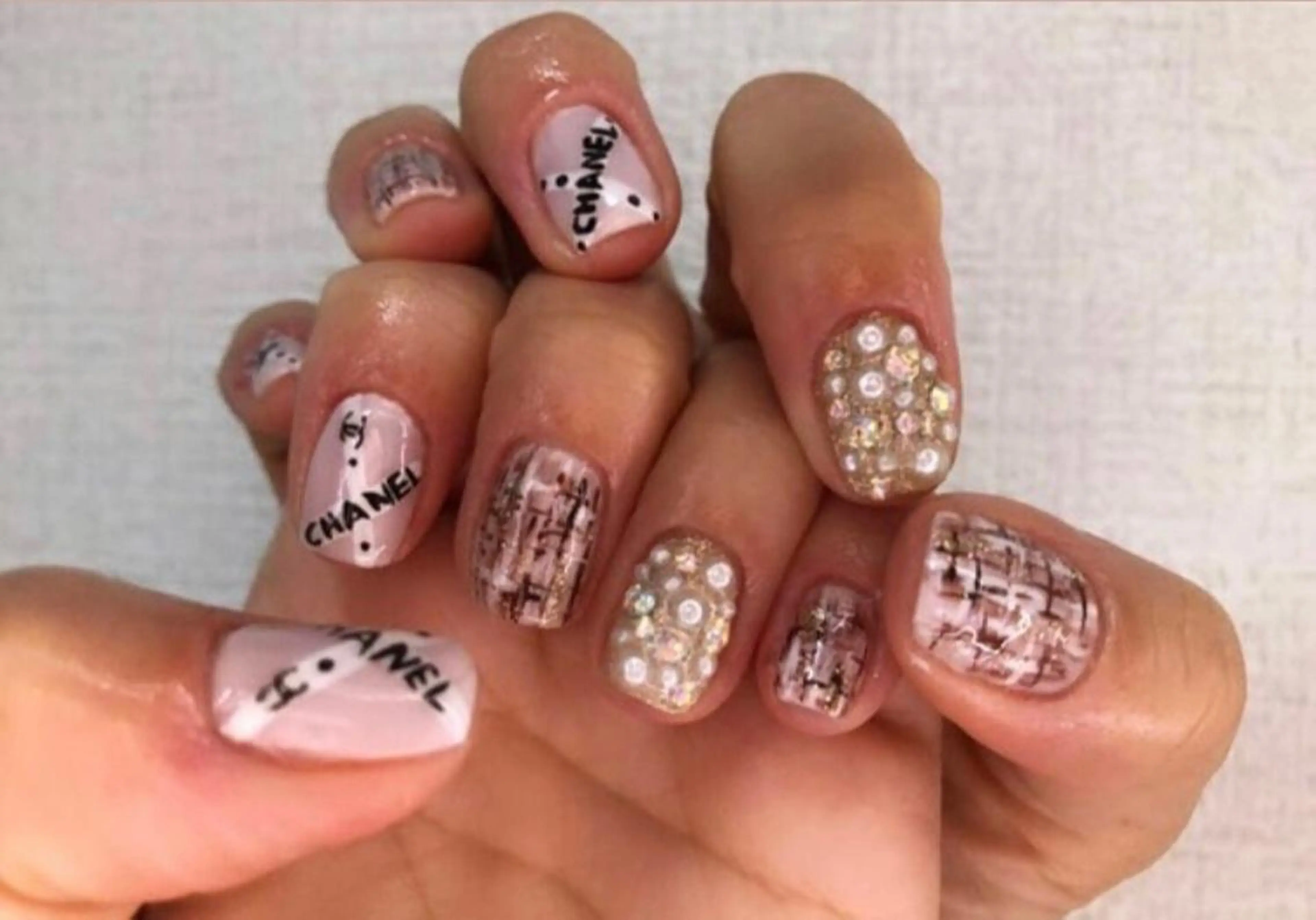 ネイル 宮本 百合子のネイルデザイン