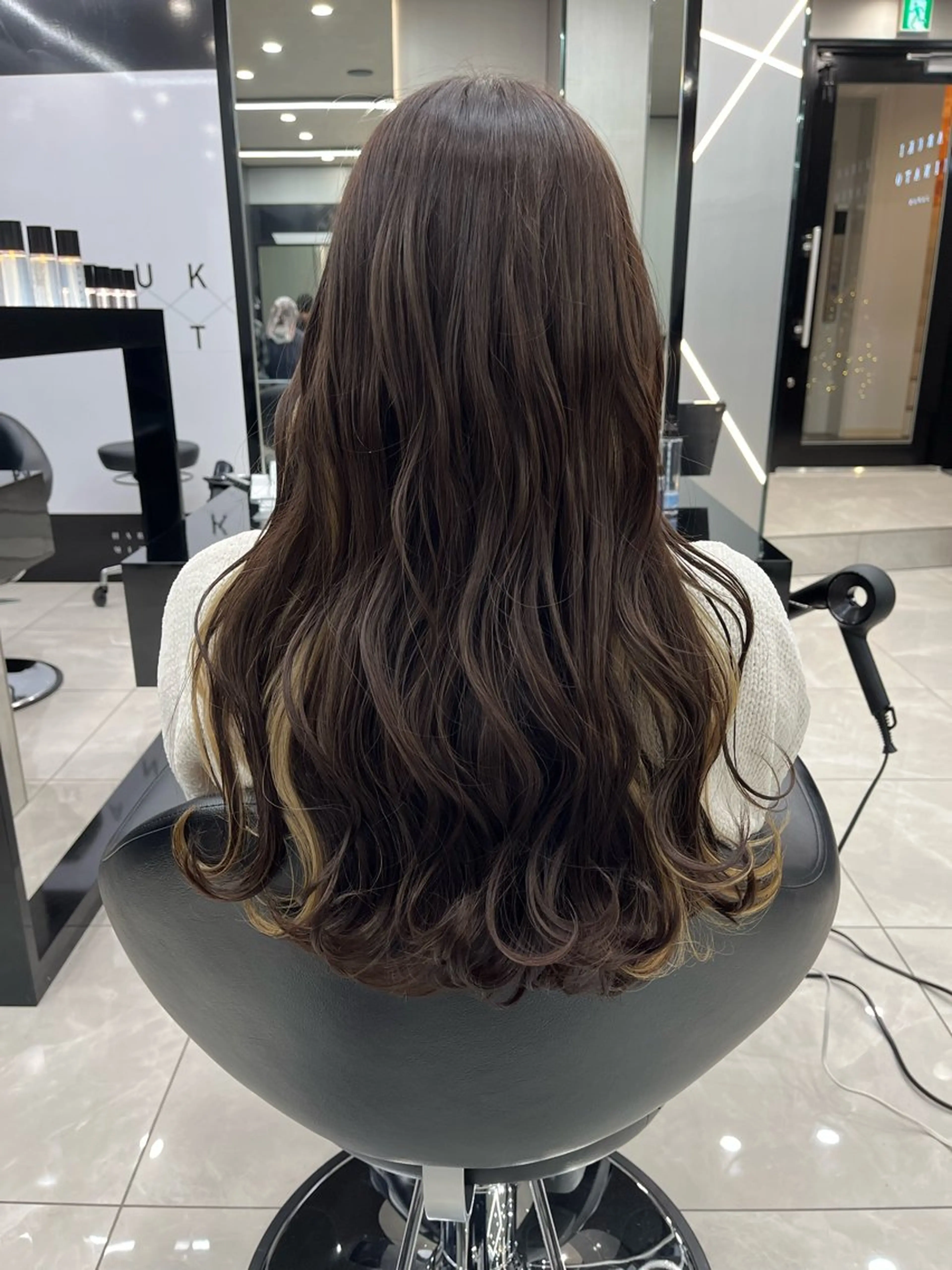 ロング カラー ioeわかめようじ/ 縮毛矯正/髪質改善のヘアスタイル