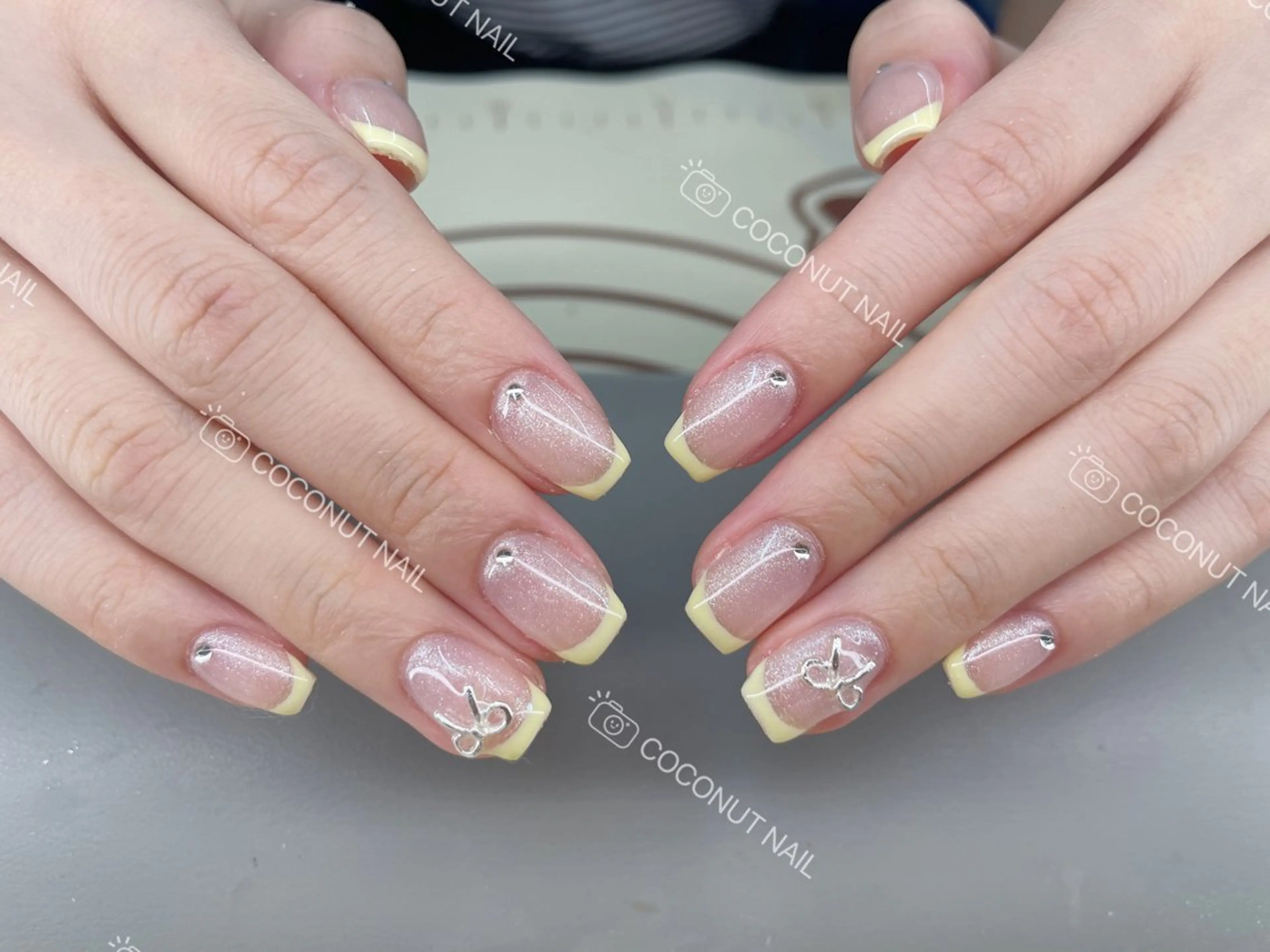 ネイル ハンドネイル 神田 ココナッツのネイルデザイン