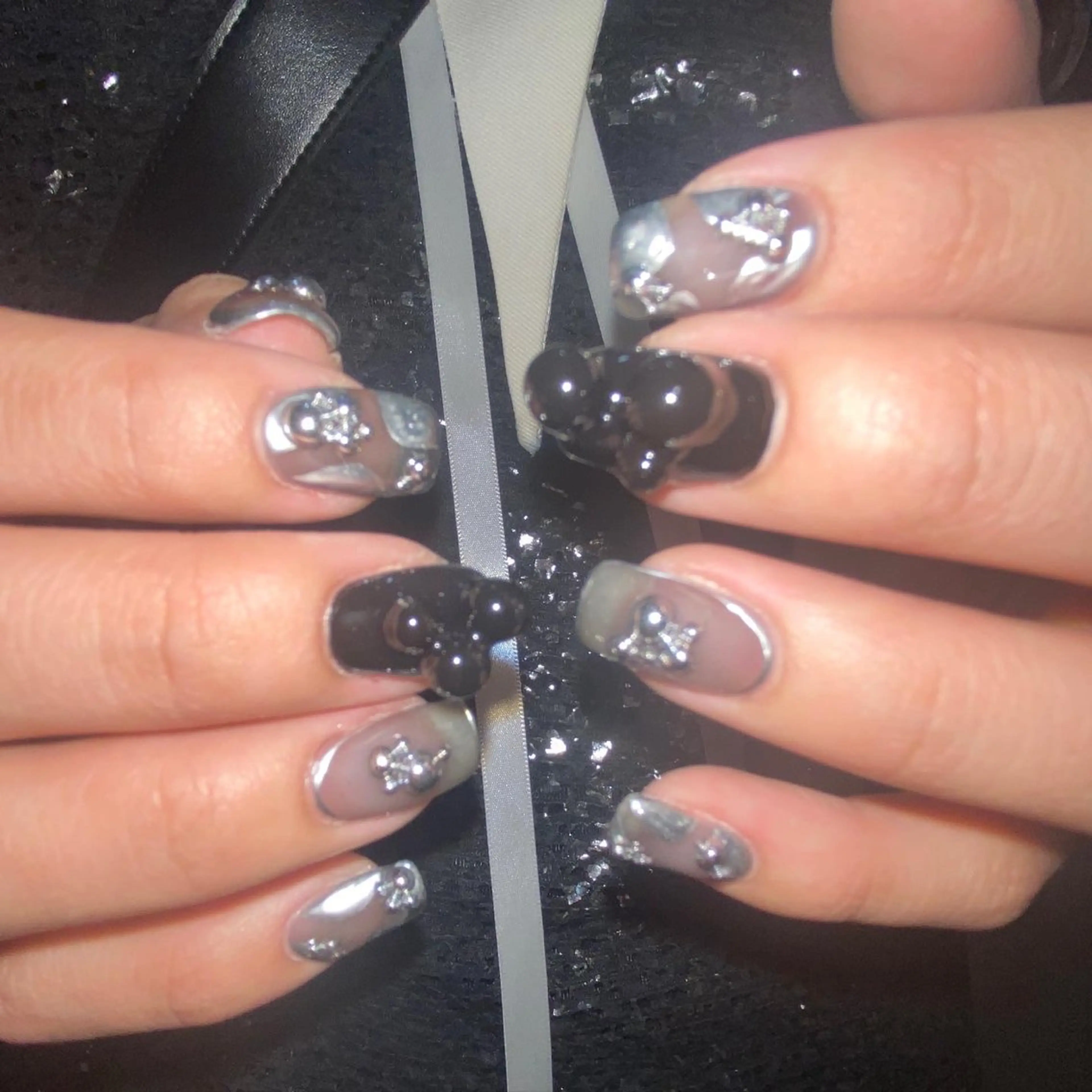 ネイル ハンドネイル isobe yuiのネイルデザイン