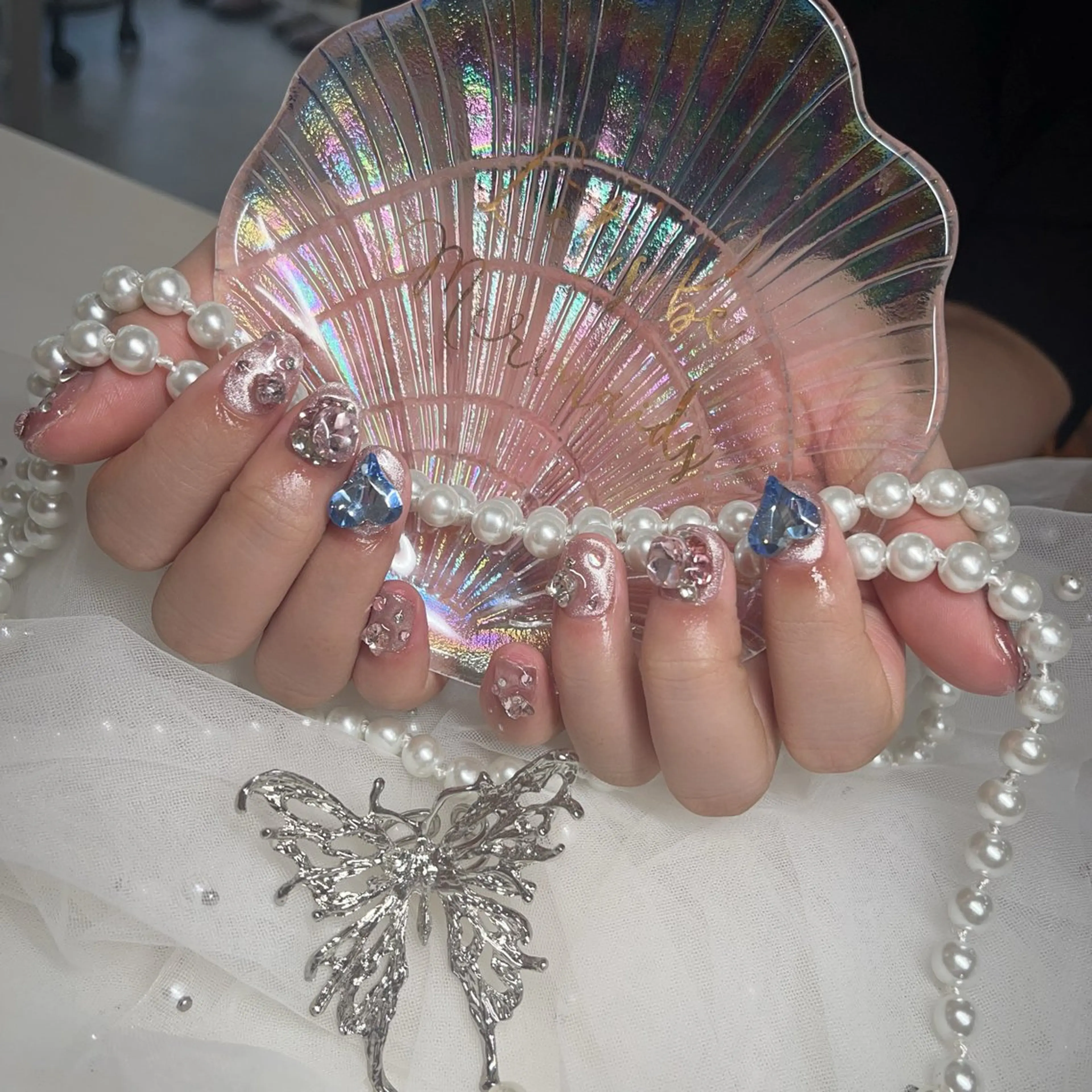 ネイル Fairyフェアリーネイルサロン所属・Nail Hibi サロンのネイルデザイン