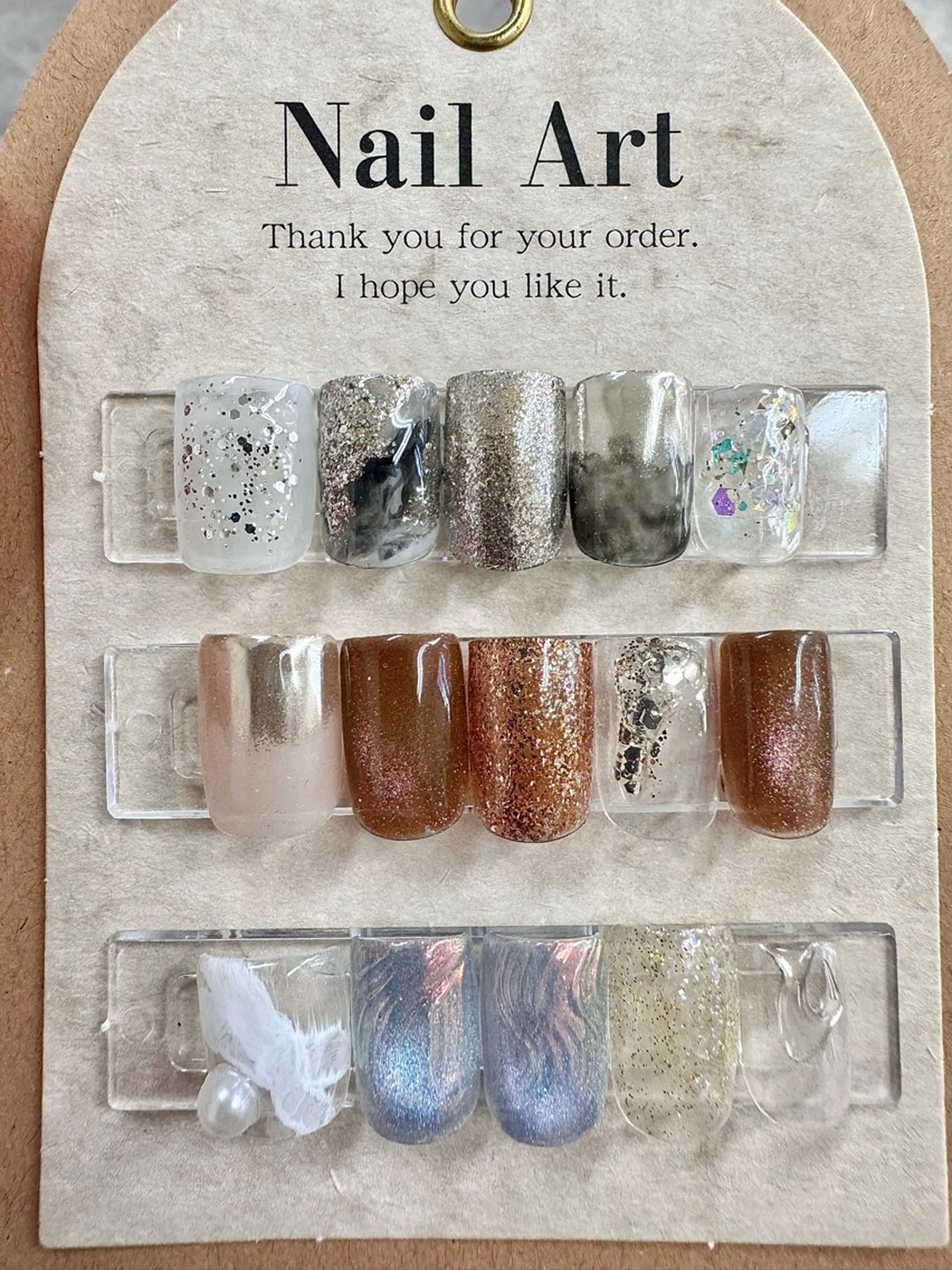 ネイル フレンチネイル ジェルネイル ガラスフレンチ 韓国ネイル マグネットネイル ハンドネイル フットネイル chai.上本町 UNRIのネイルデザイン