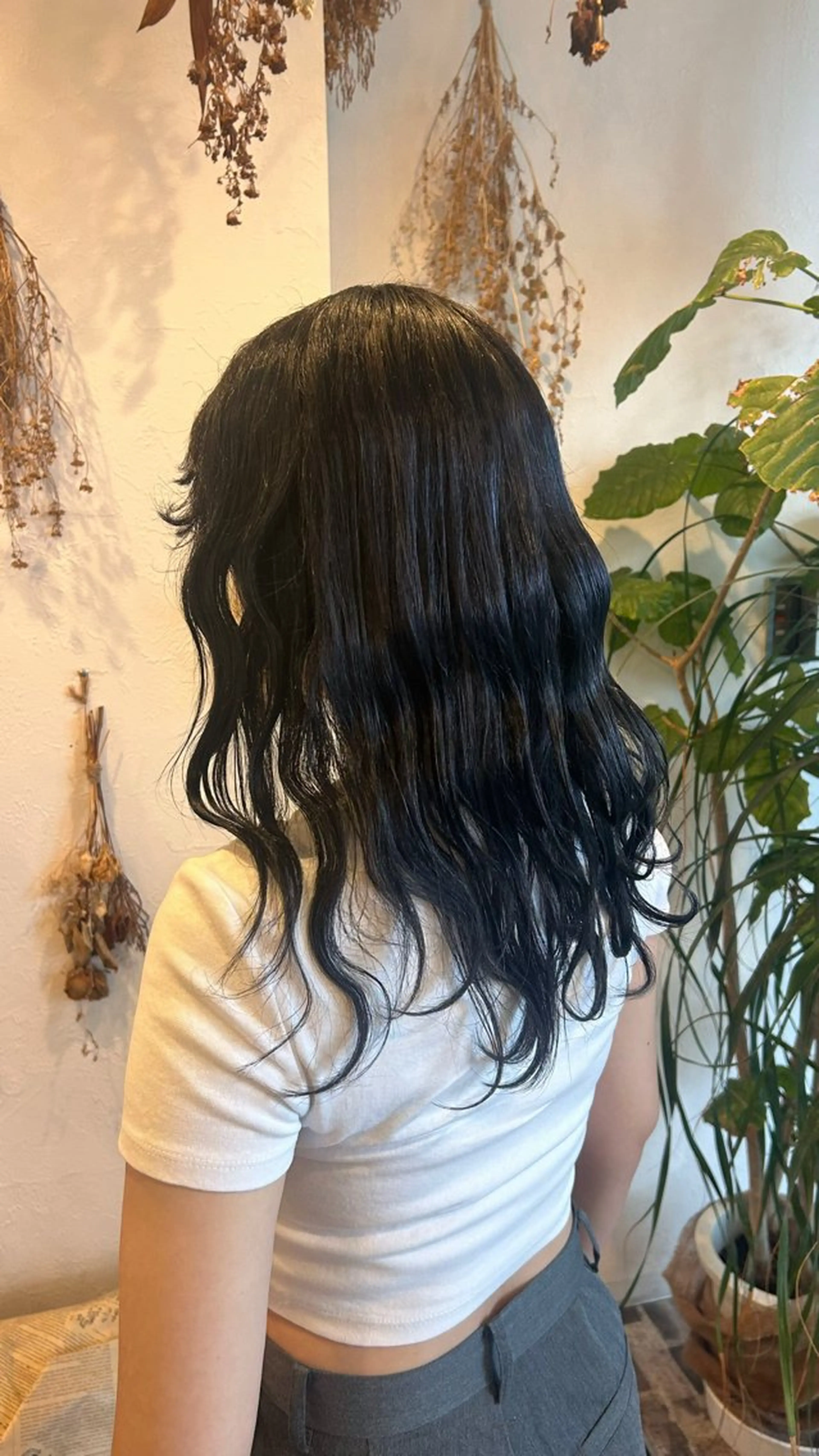 セミロング YUKI🎀透明感 カラー/暗髪艶カラーのヘアスタイル