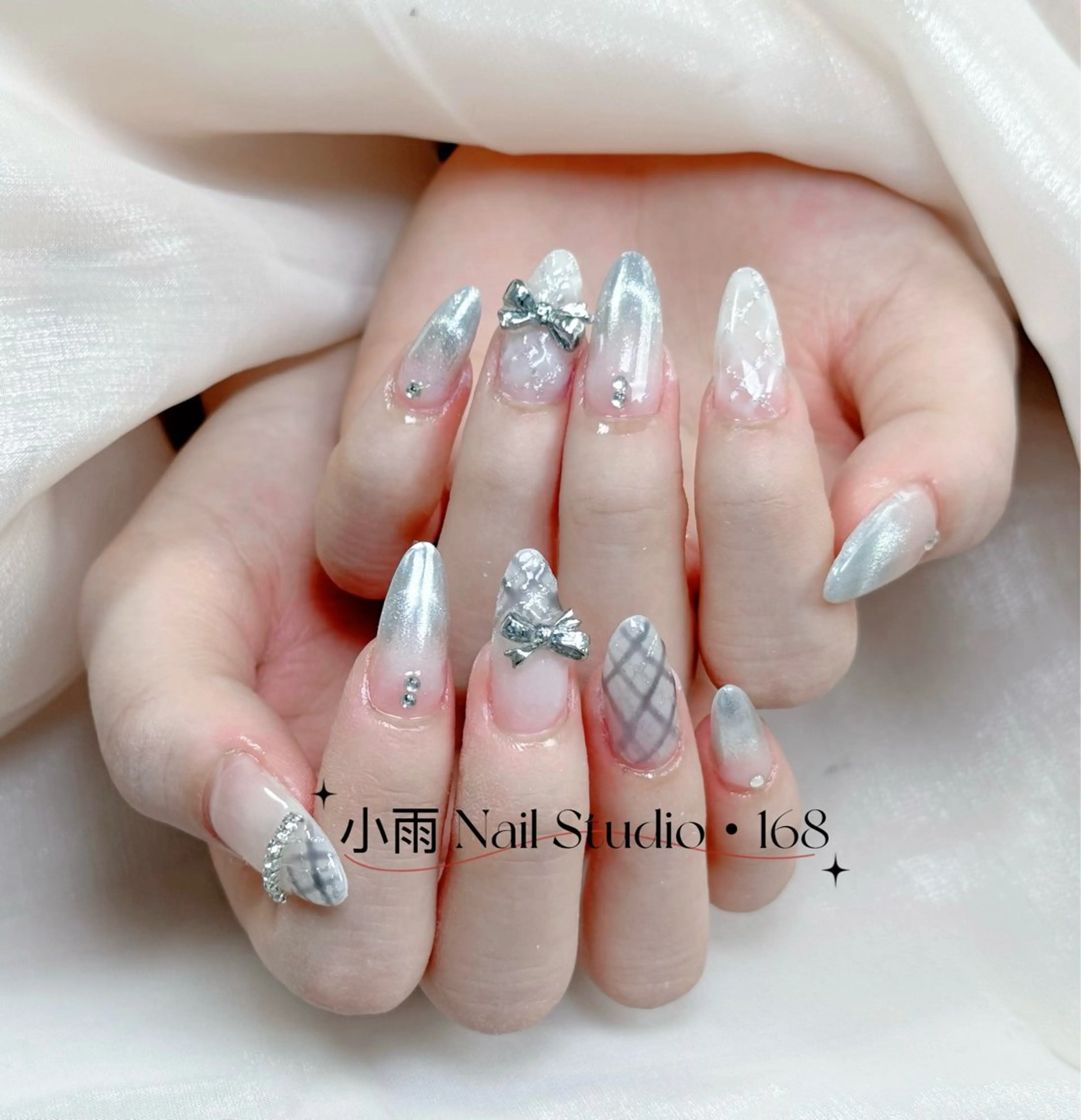 ネイル 小雨 Nail Studio・168のネイルデザイン
