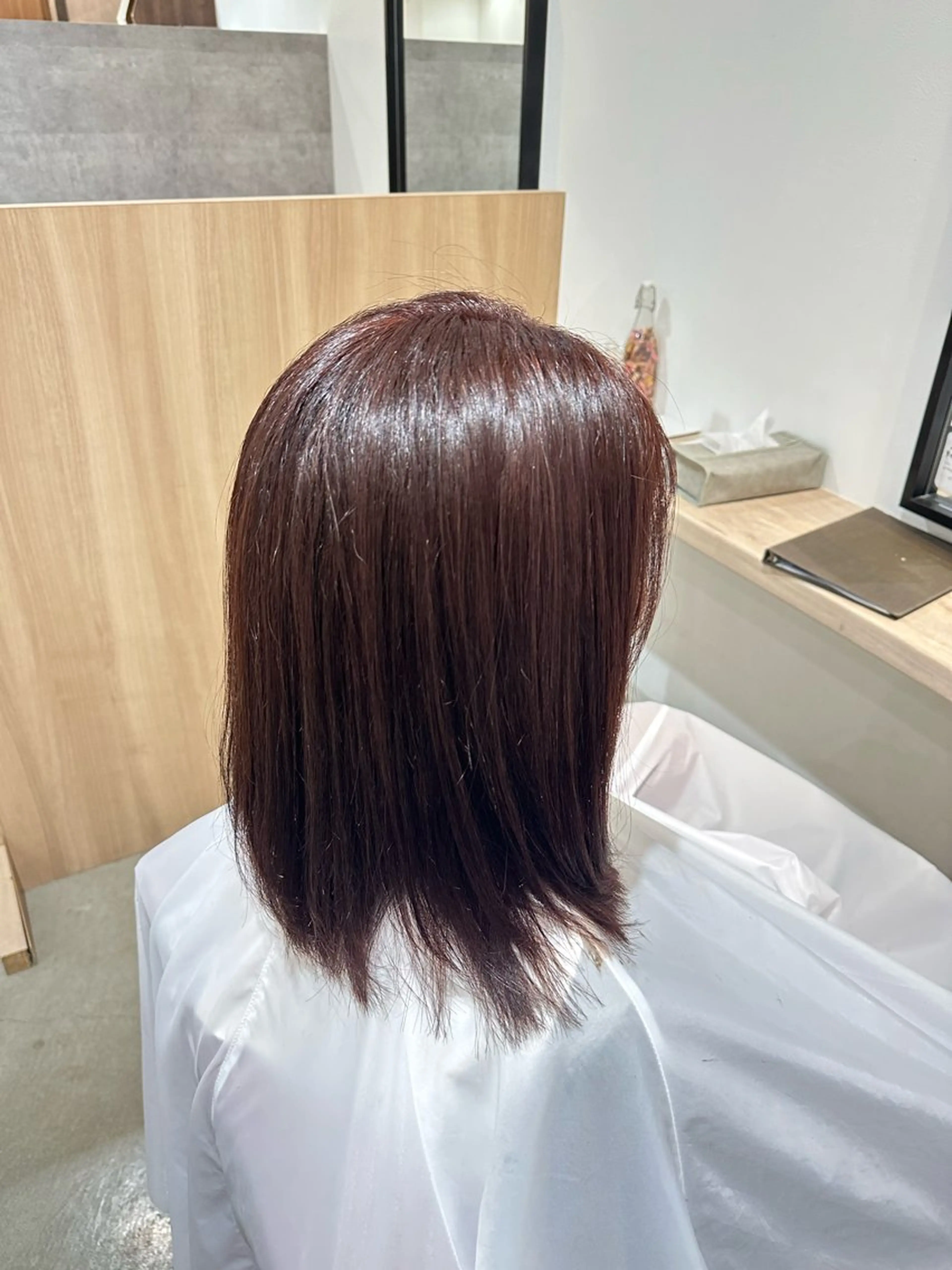 ミディアム カラー 小野 永貴のヘアスタイル