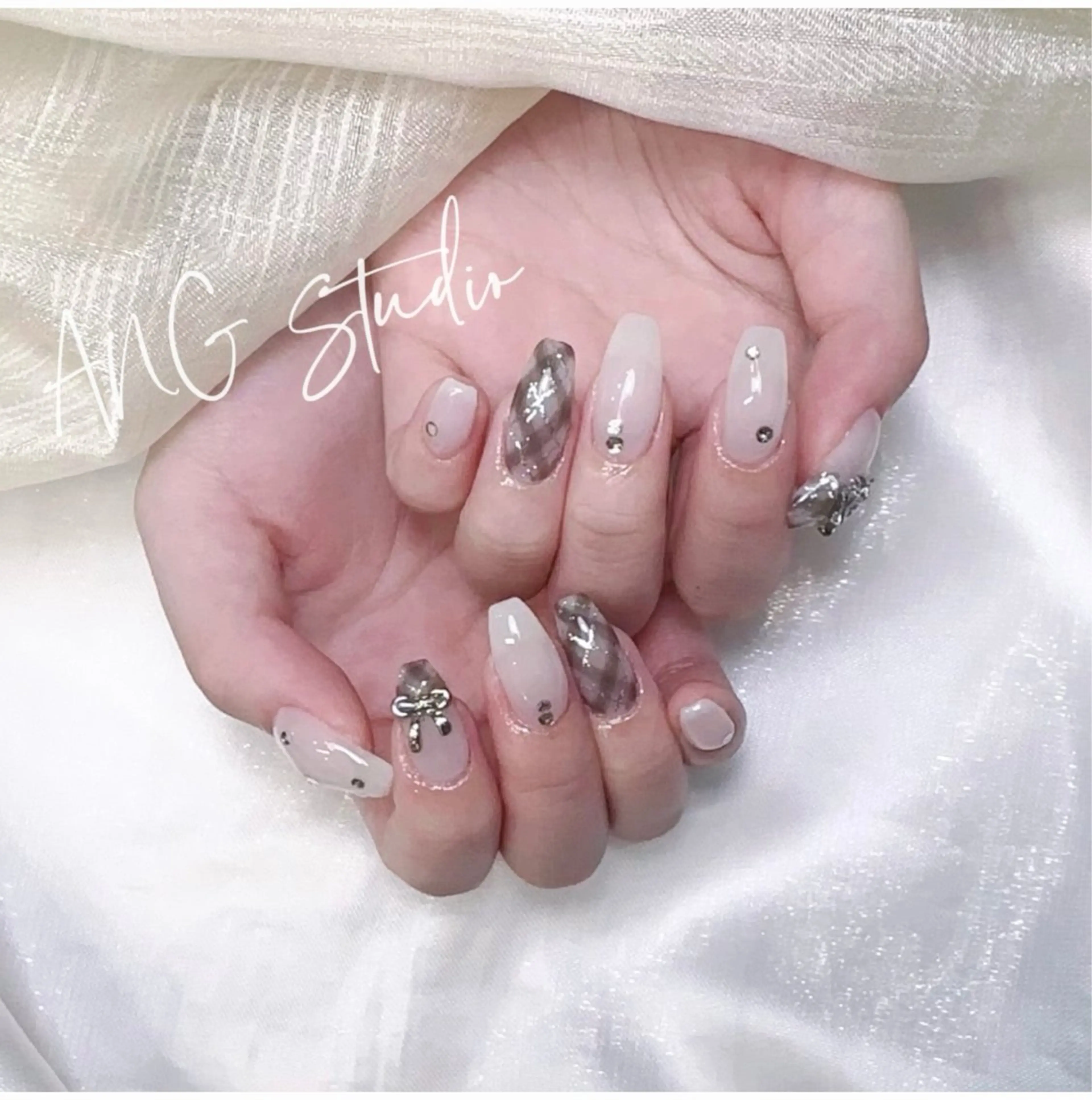 ネイル ハンドネイル ハンドケア ANG Studioのネイルデザイン