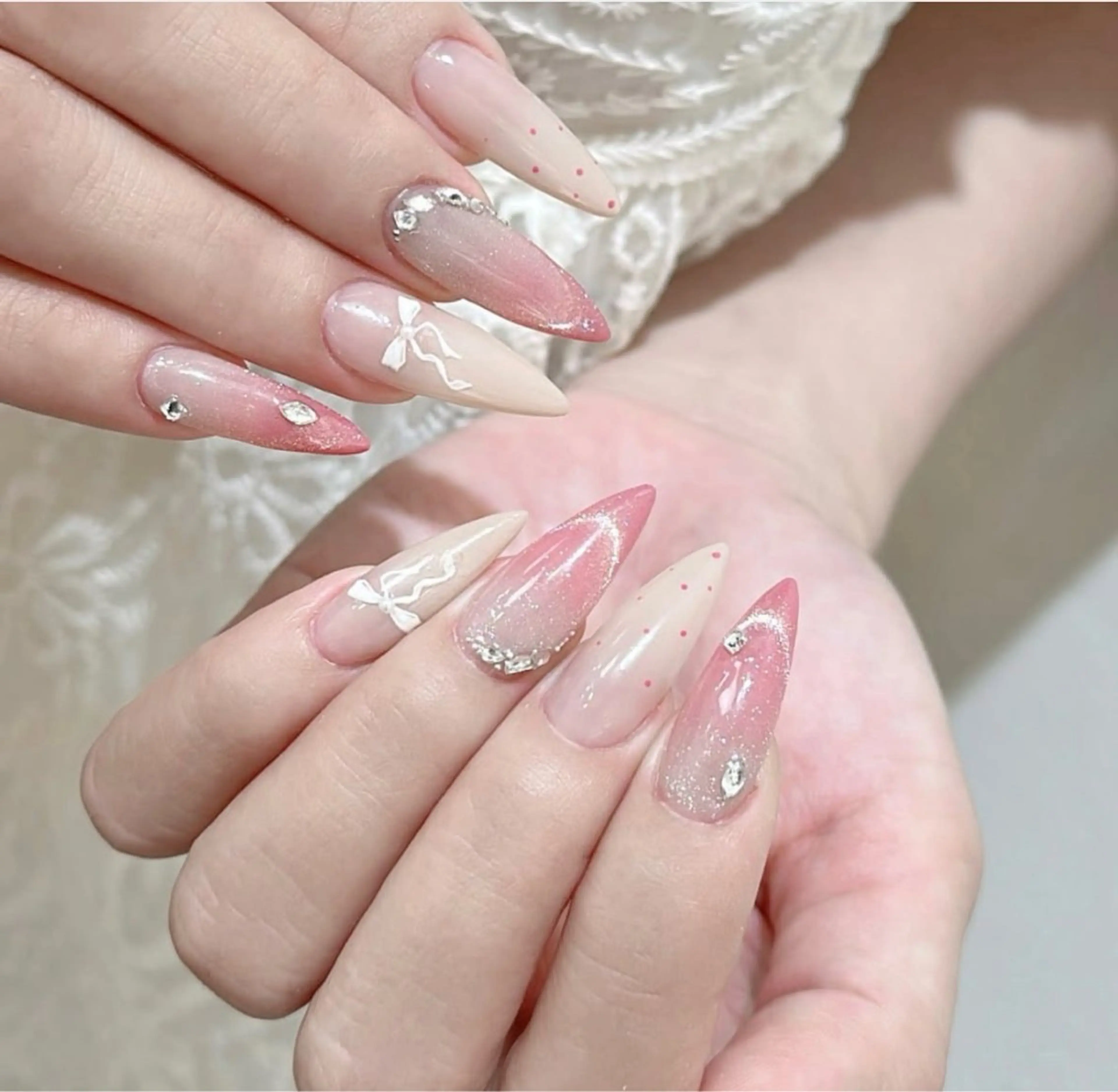 ネイル 長さ出し フレンチネイル 韓国ネイル レース マグネットネイル ハンドネイル 波 なみのネイルデザイン