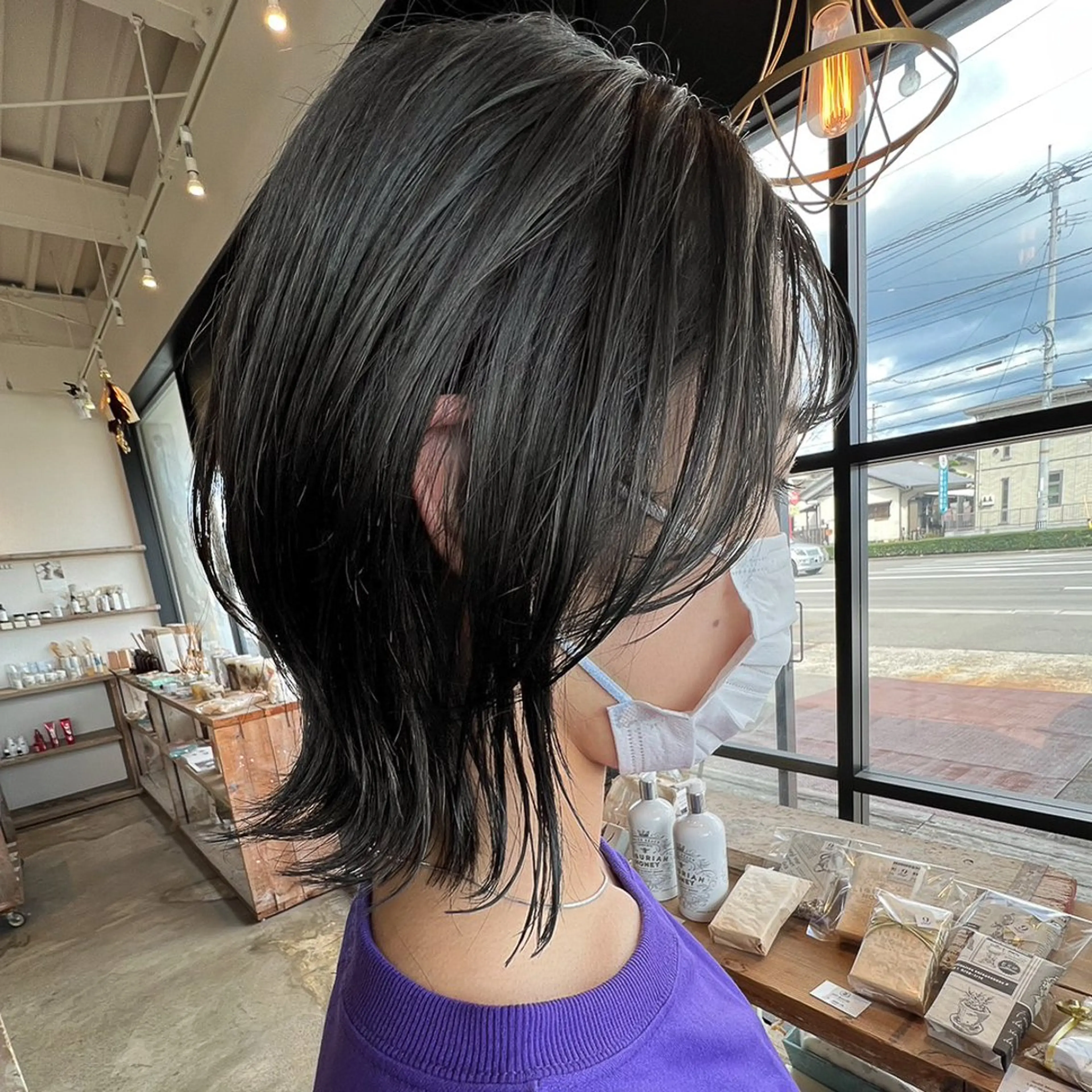 ショート カット ヘアカラー トリートメント 岸下 理緒のヘアスタイル