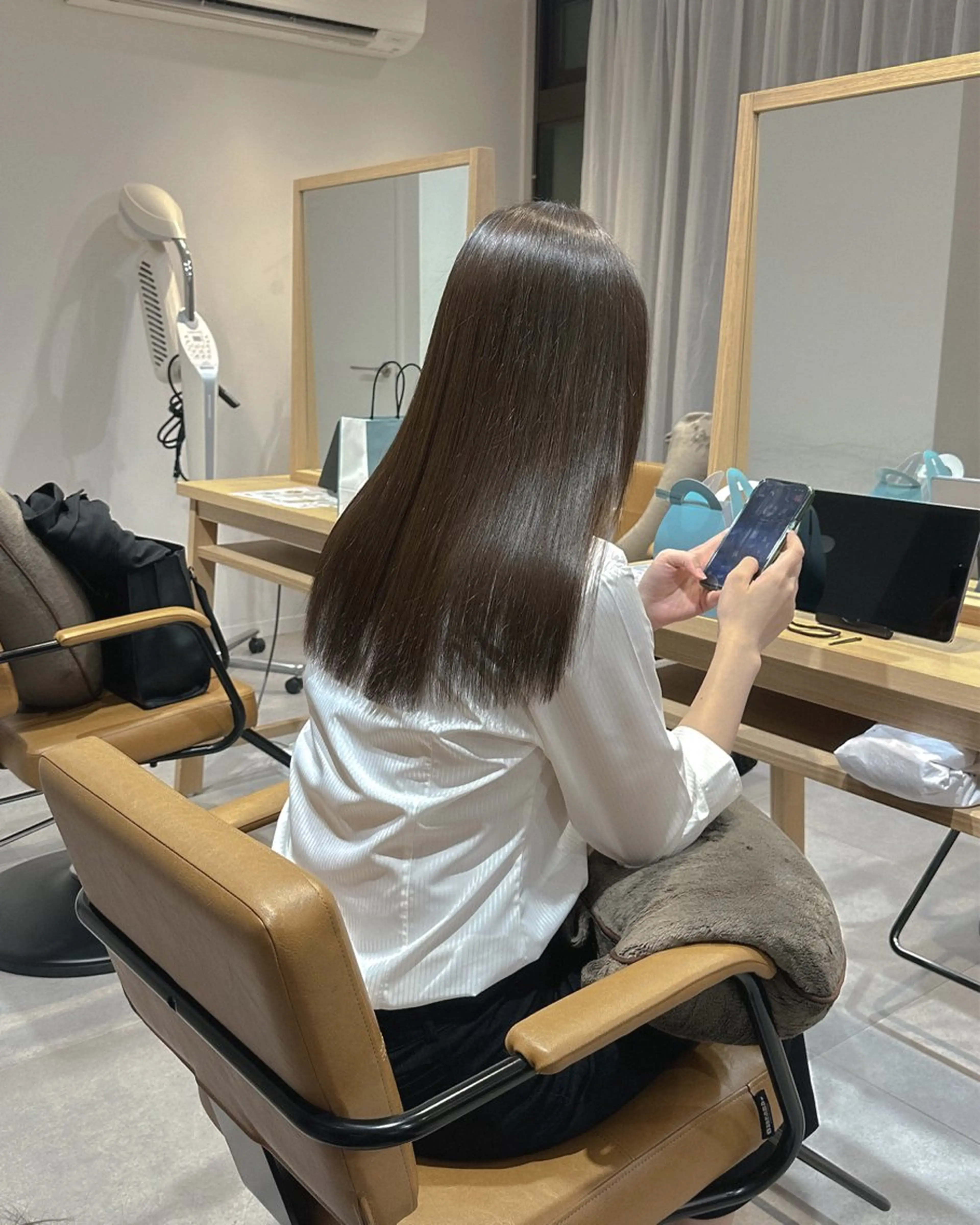 【🍃U-30レディース・12月限定🍃】🧴🔮骨格似合わせカット+髪質改善最高級トリートメント🧴🔮の写真