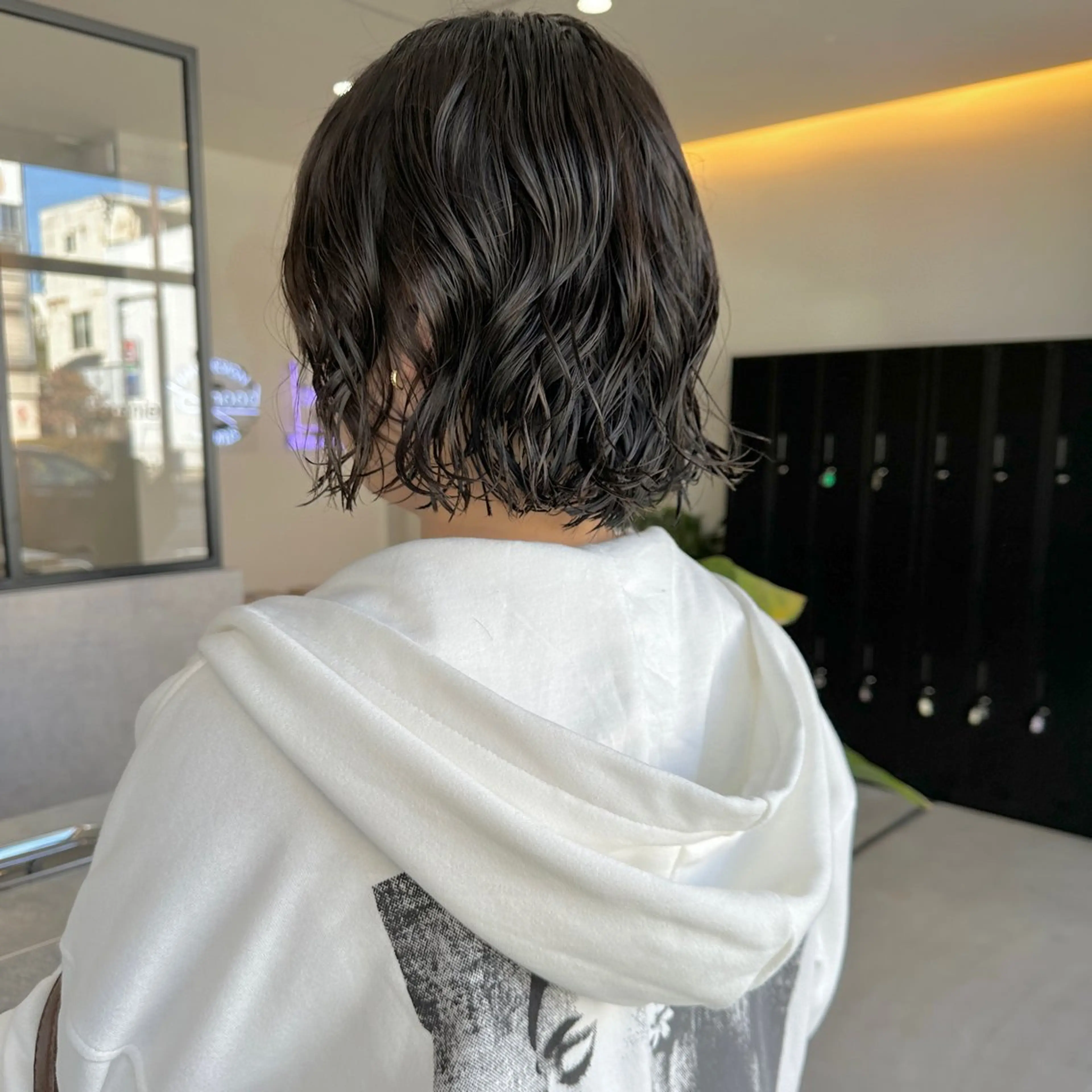 ショート パーマ はちすか るかのヘアスタイル