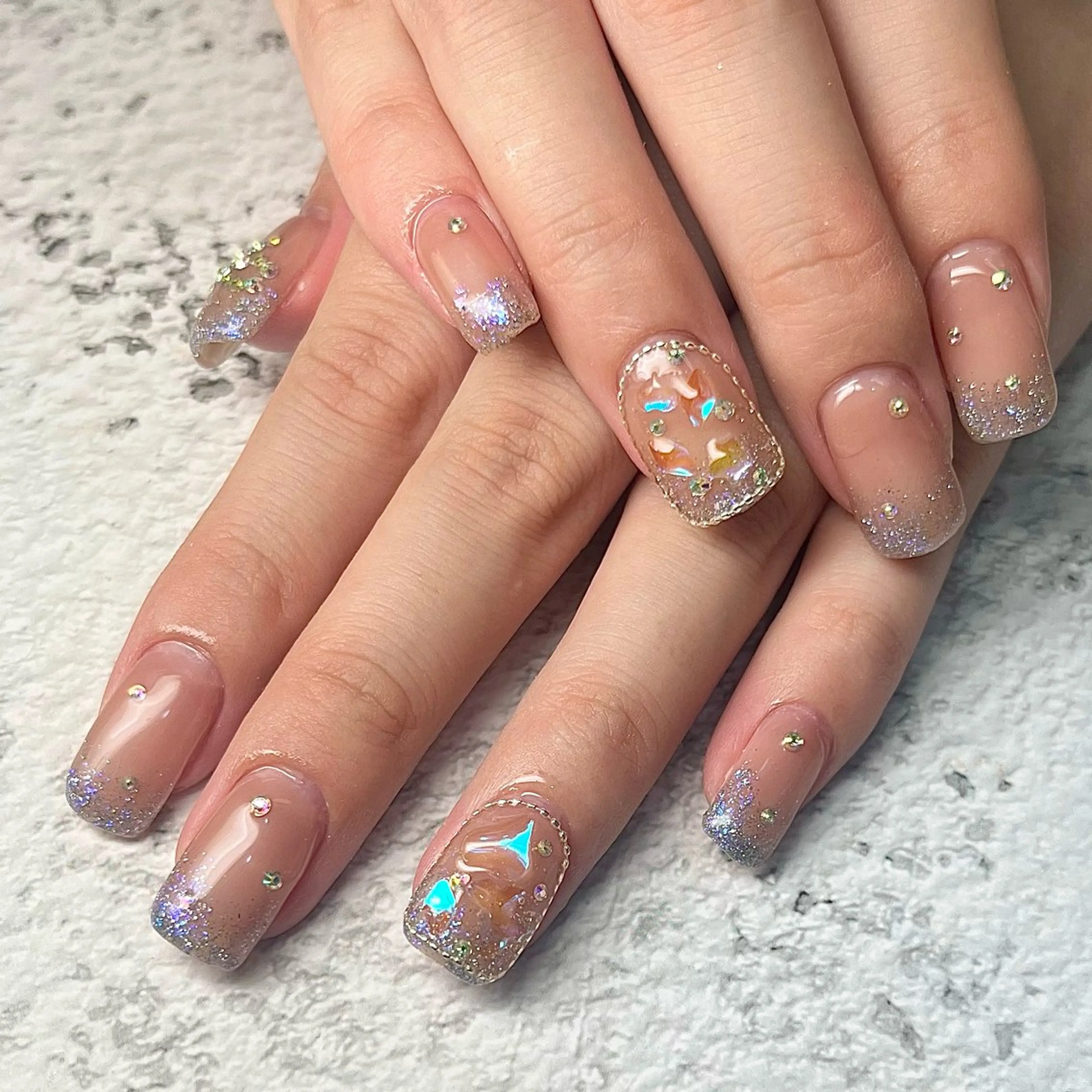 ネイル ハンドネイル Queen nail 北堀江 ASUKAのネイルデザイン