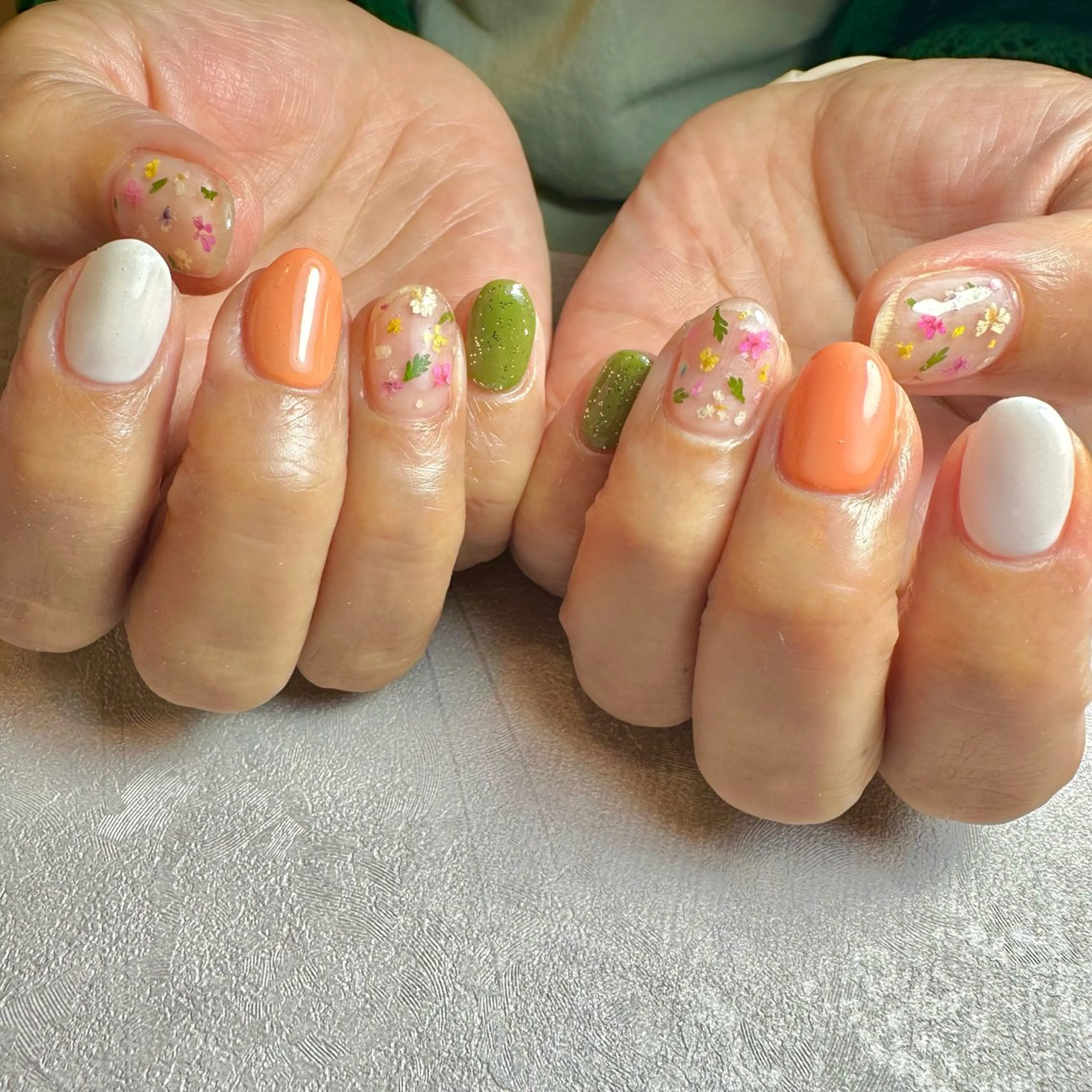 ネイル ハンドネイル フットネイル GéRanium Harukaのネイルデザイン