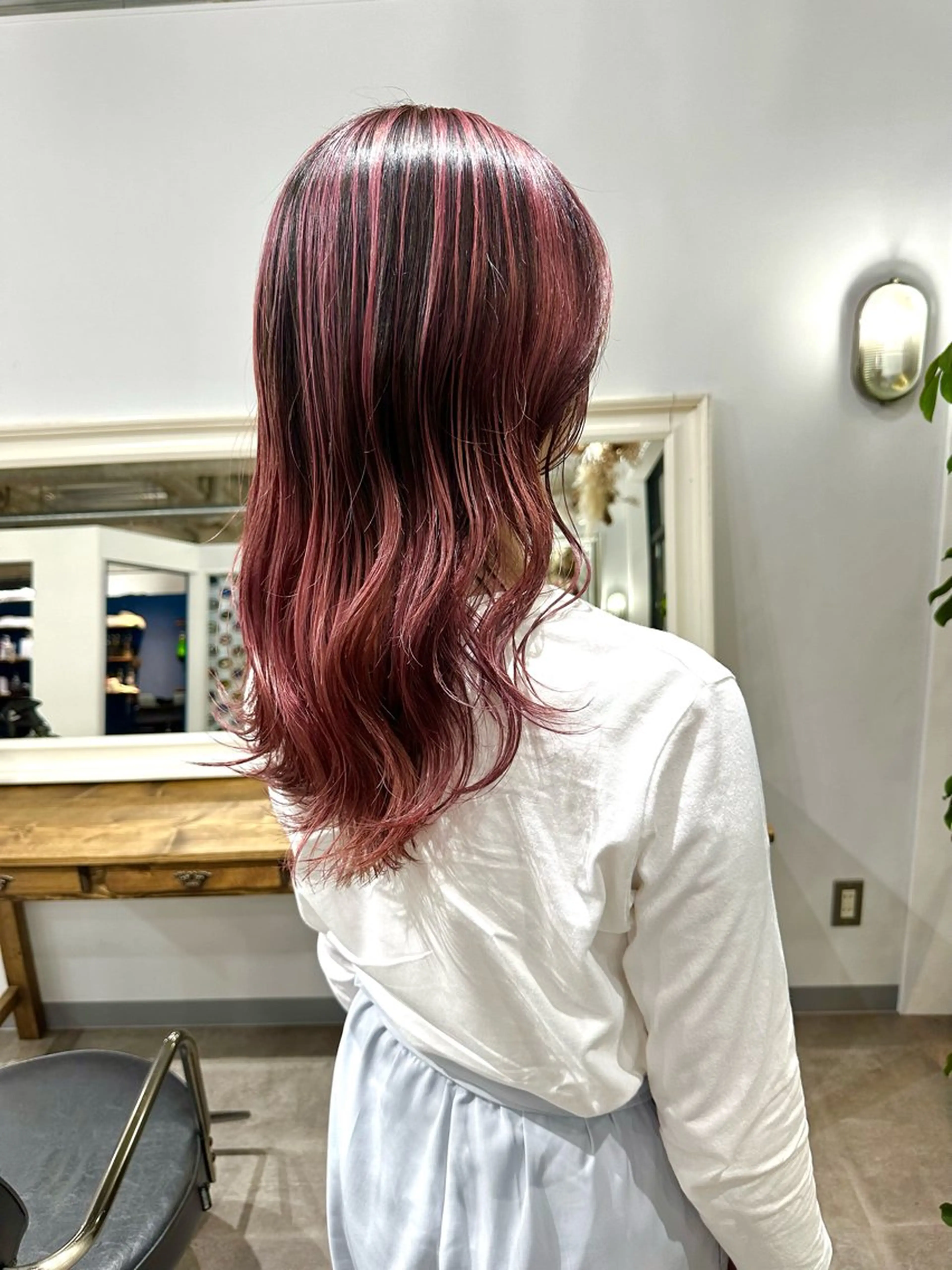 セミロング レイヤーカット 篠崎 佑季のヘアスタイル