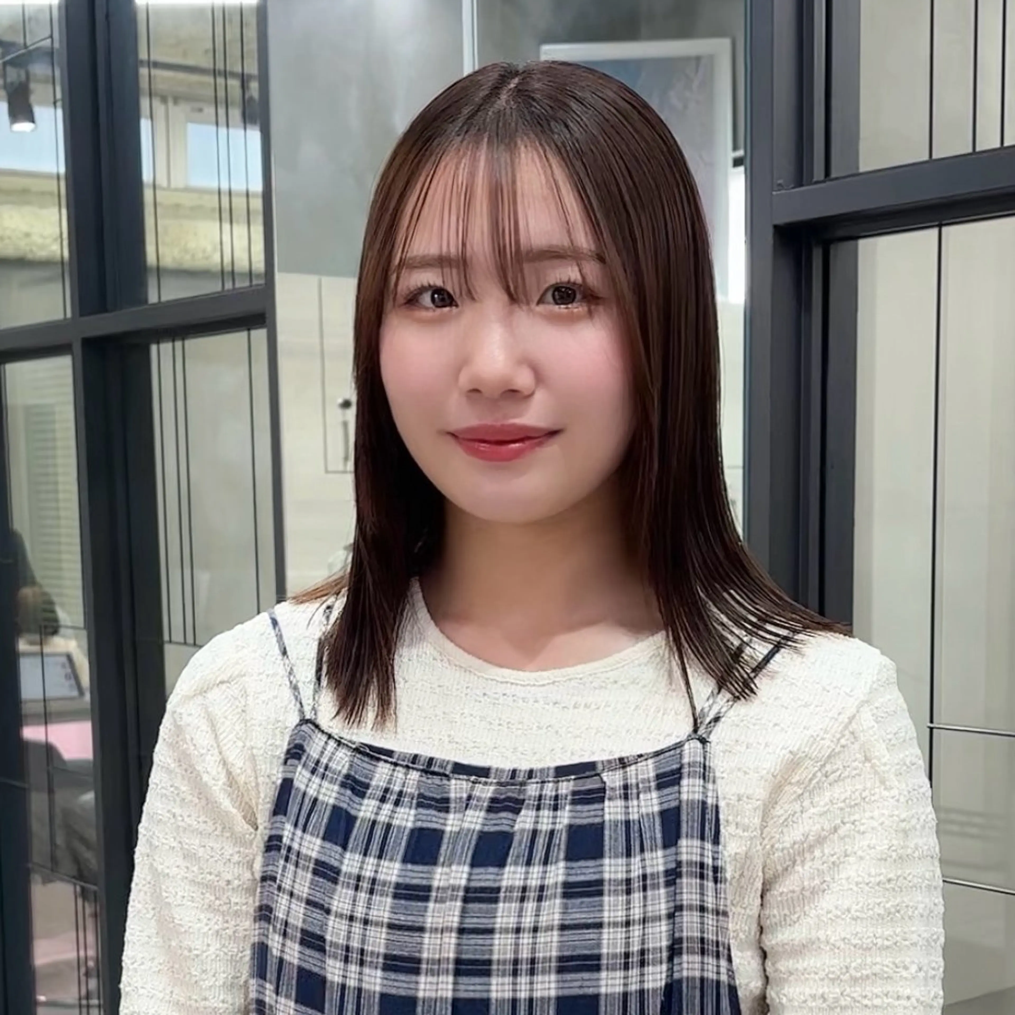 酸性ストレート+お顔周りカット🫧🌨の写真