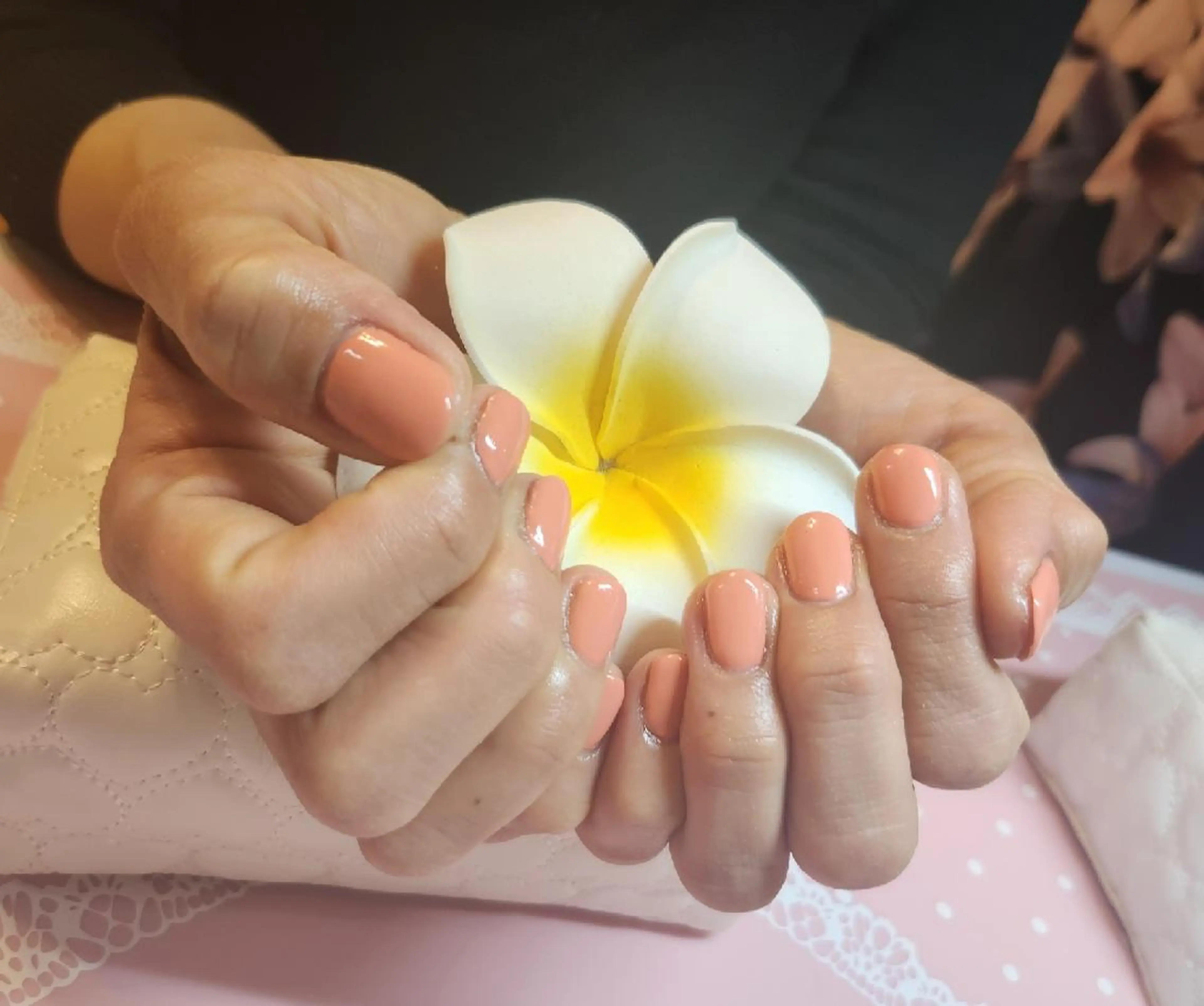 ネイル ワンカラーネイル 春ネイル ハンドネイル nail salon Luanaのネイルデザイン