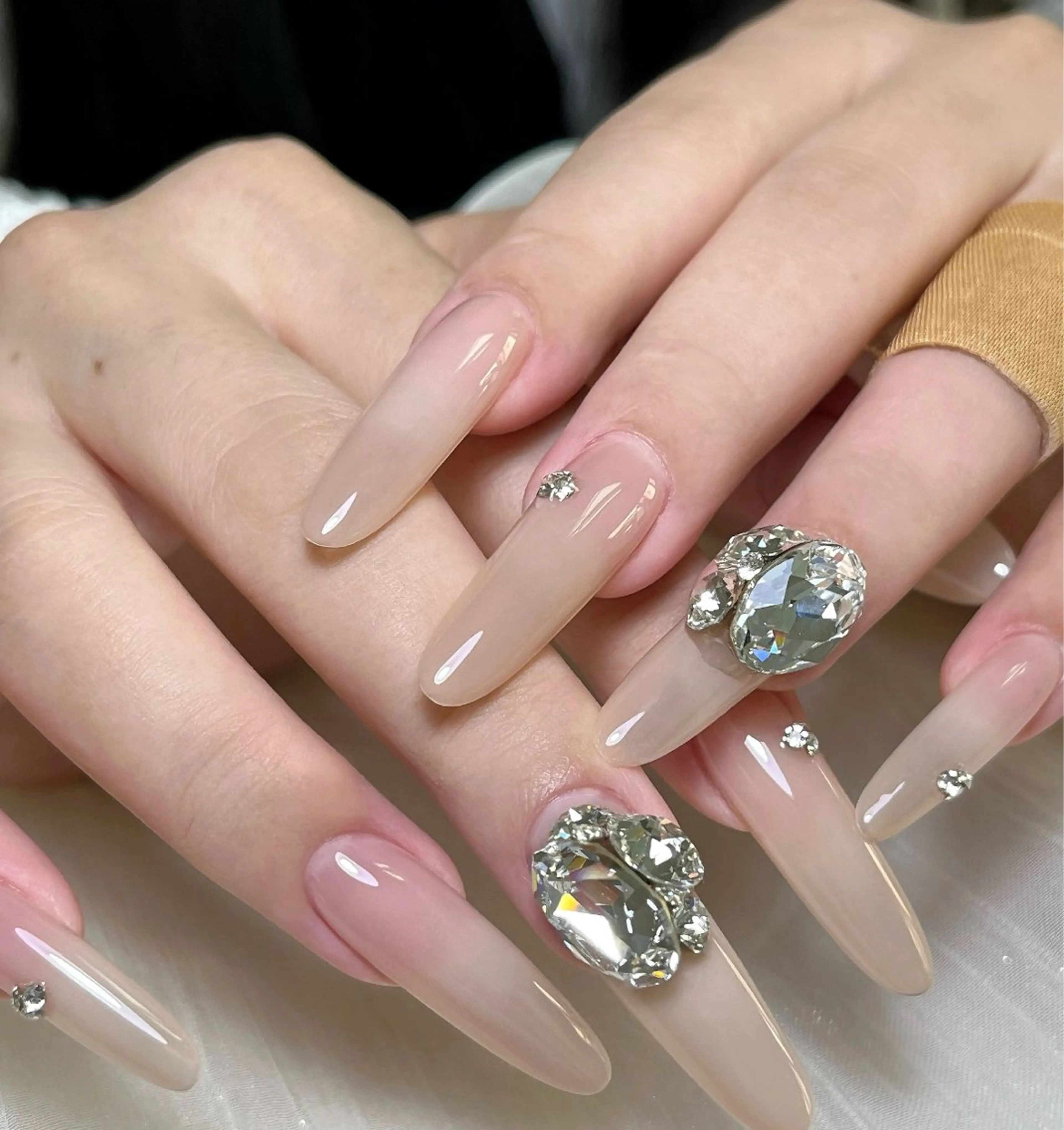 ネイル Dola Nail ユキンイのネイルデザイン