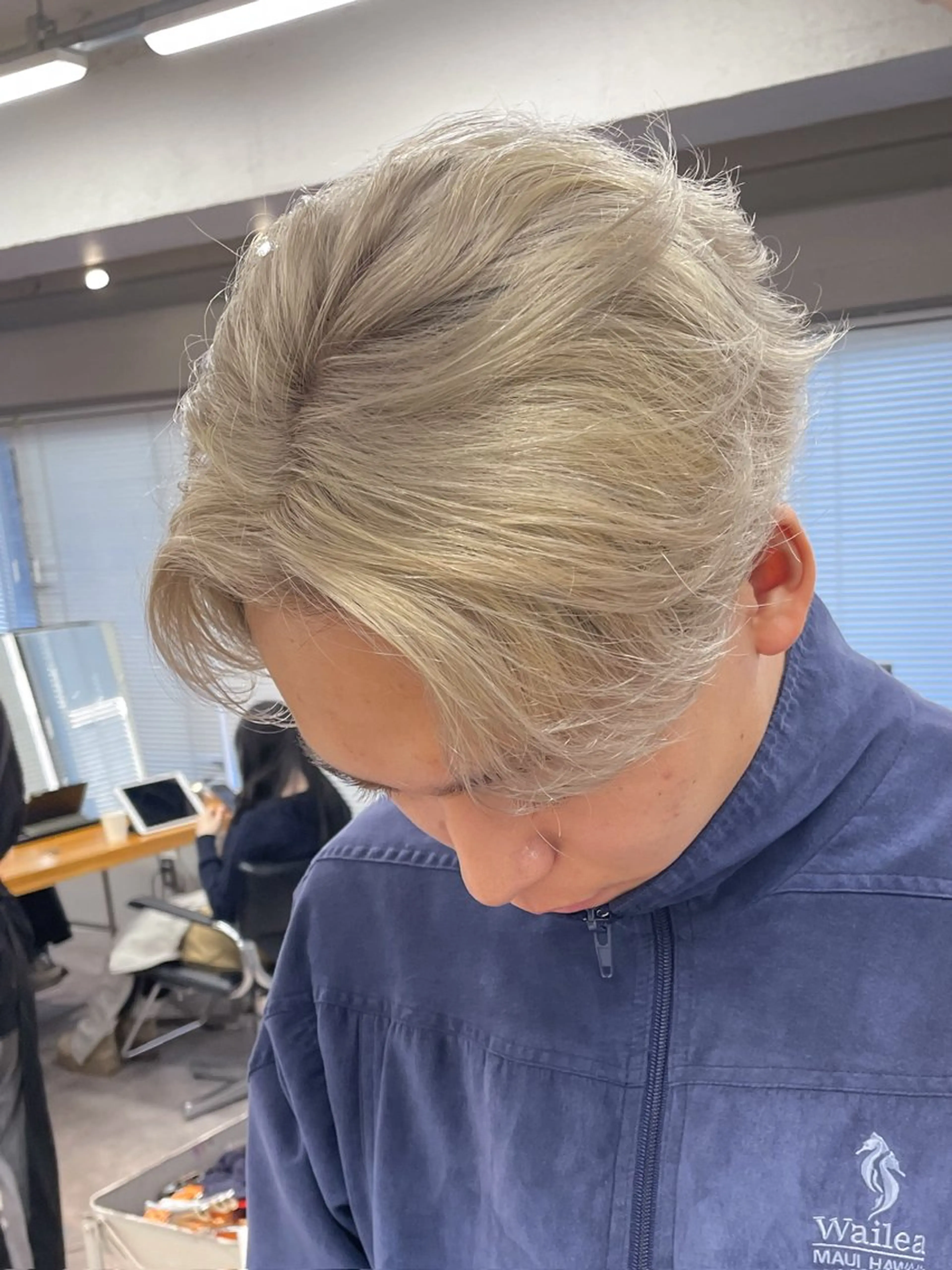 ショート カラー メンズ ヘアカラー ウルフカットモデル 🧃Shionのヘアスタイル