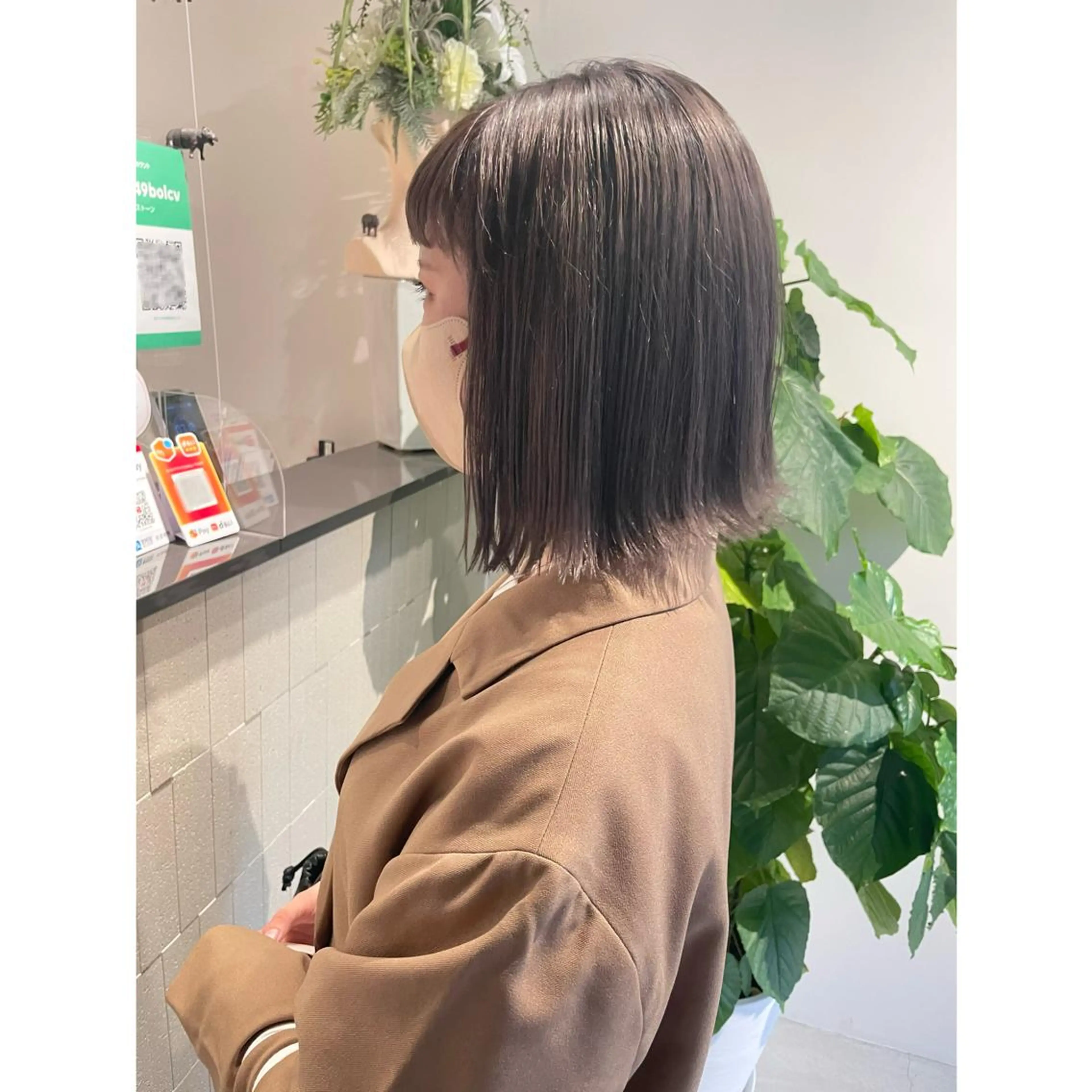 ミディアム 相原 百華のヘアスタイル