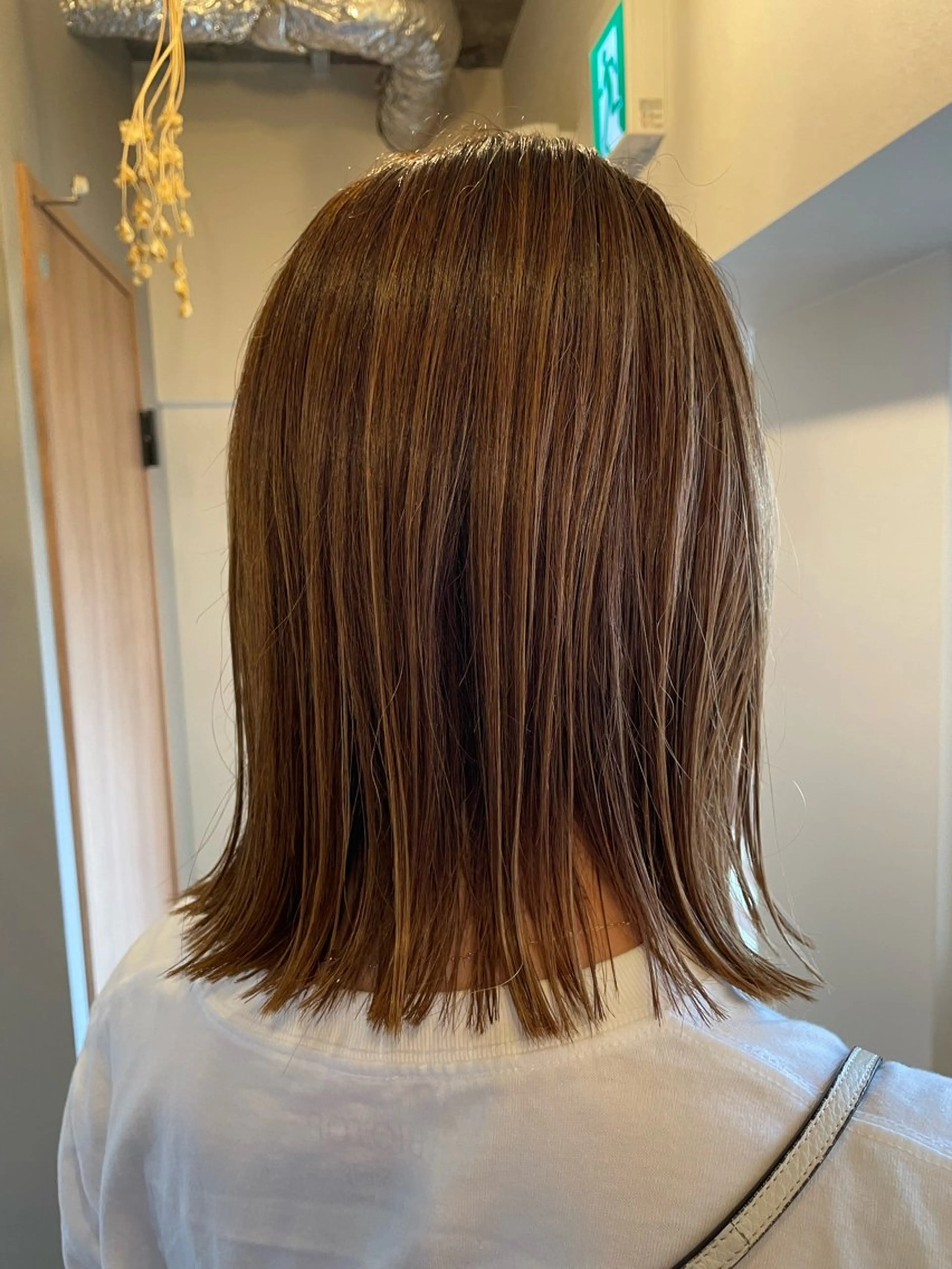 ミディアム カラー ベージュカラー ⛲️every 🌼 平子 歩美 ☺︎のヘアスタイル