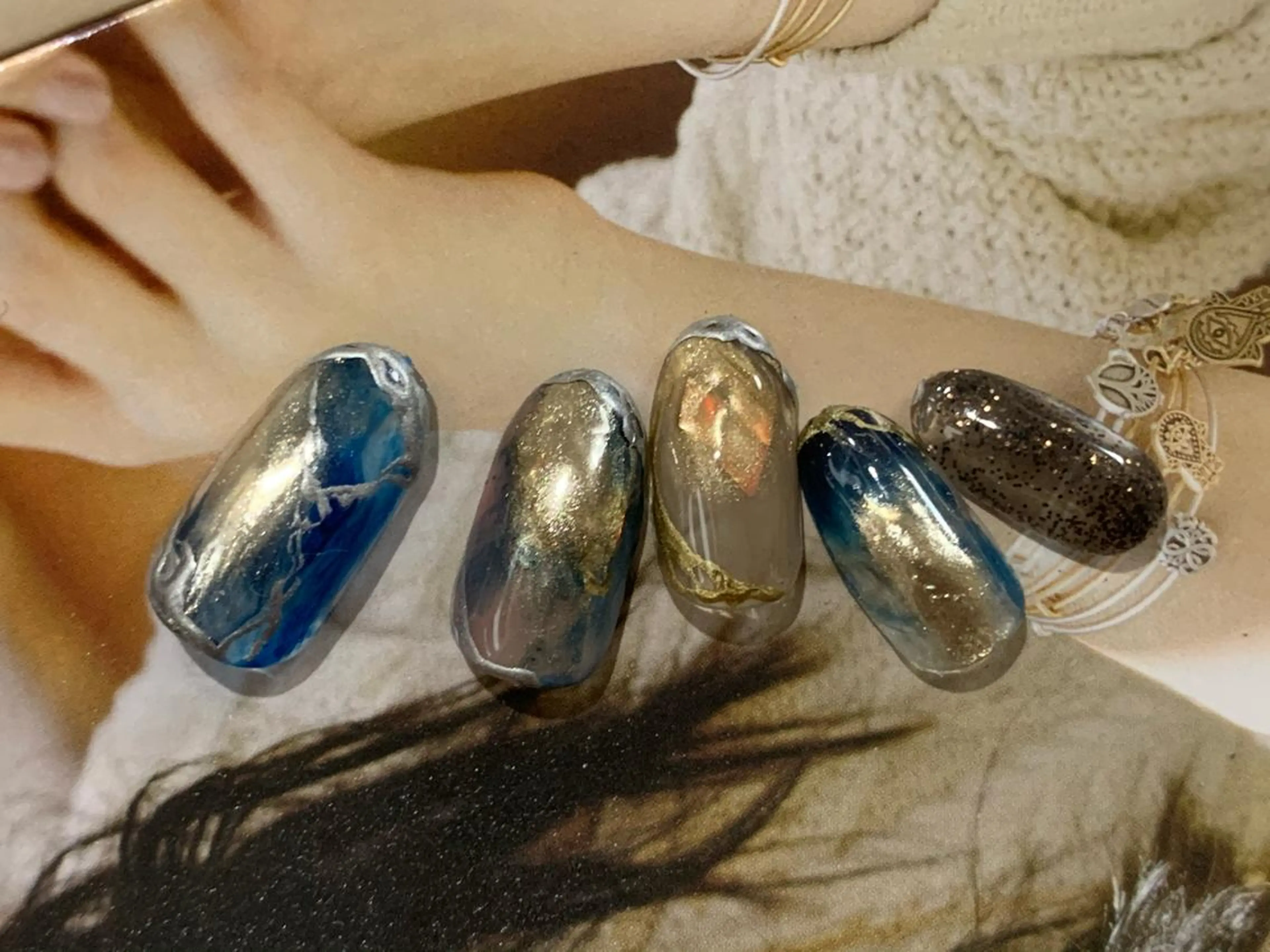 ネイル ニュアンスネイル フルリール 【プライベートサロンのネイルデザイン