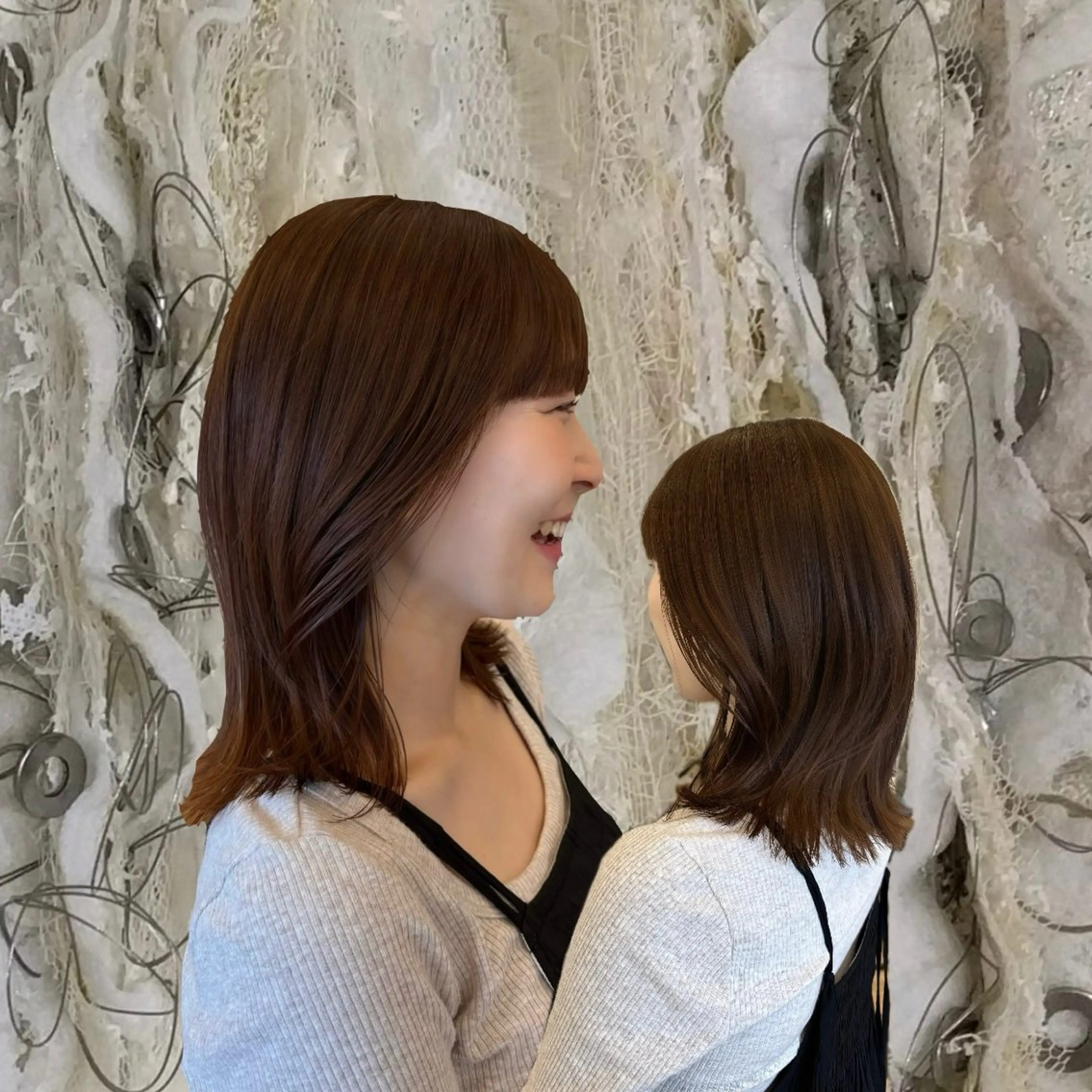 ミディアム カット ヘアカラー 🪞🛋 Kirara〰️のヘアスタイル