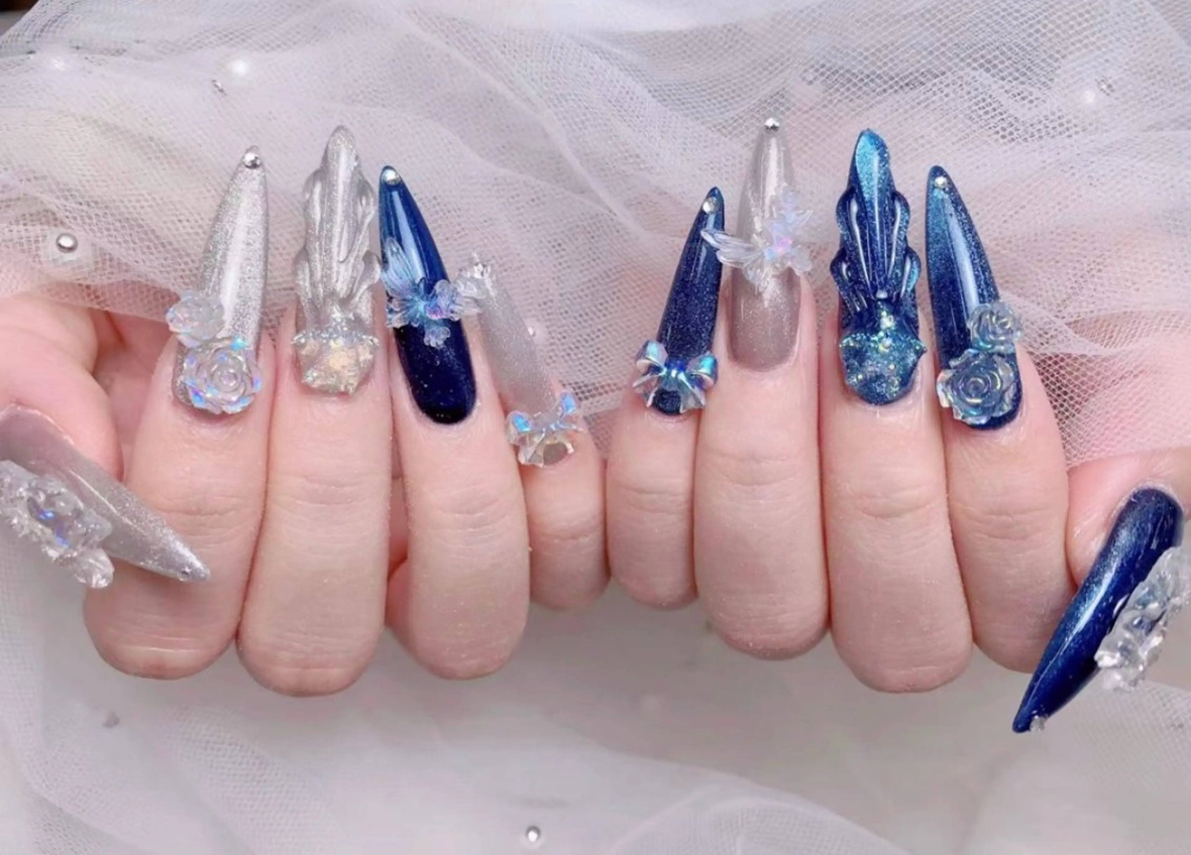 ネイル マギー ネイル🦋のネイルデザイン