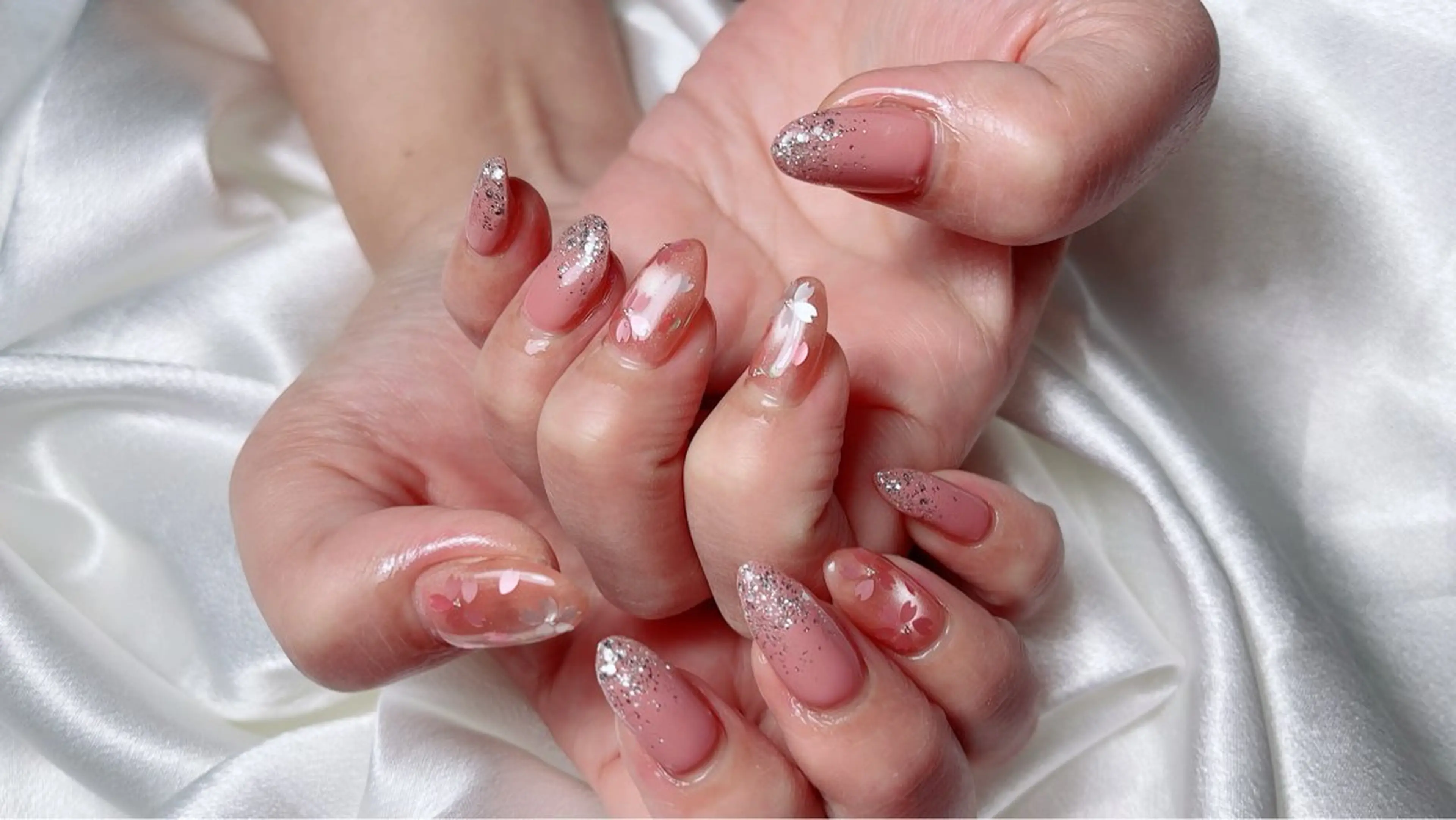 ネイル ハンドネイル Nail Salon Bonita所属・フィルイン施術 SHIZUKAのネイルデザイン