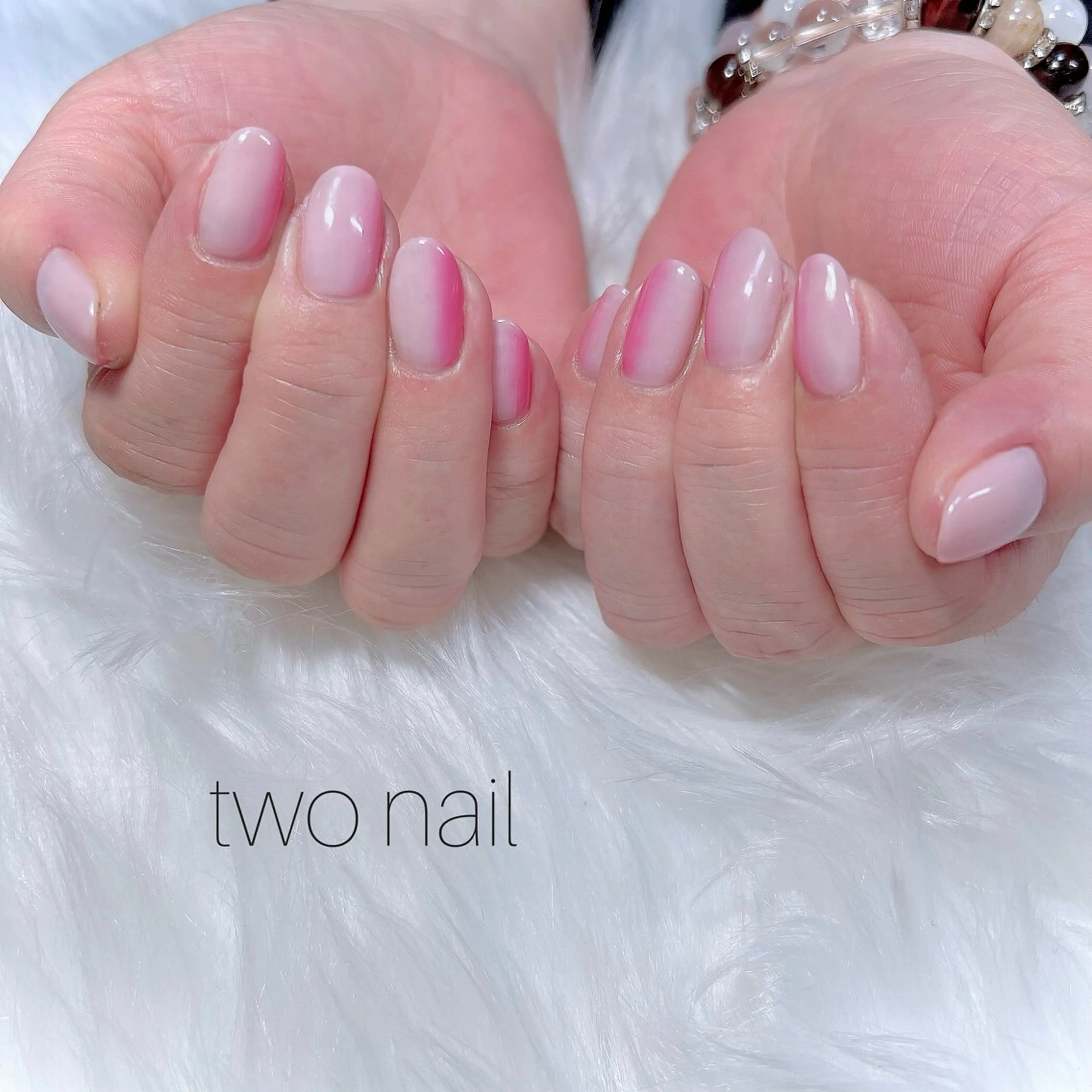 ネイル ネイルチップ ホワイト ハンドネイル two nailのネイルデザイン