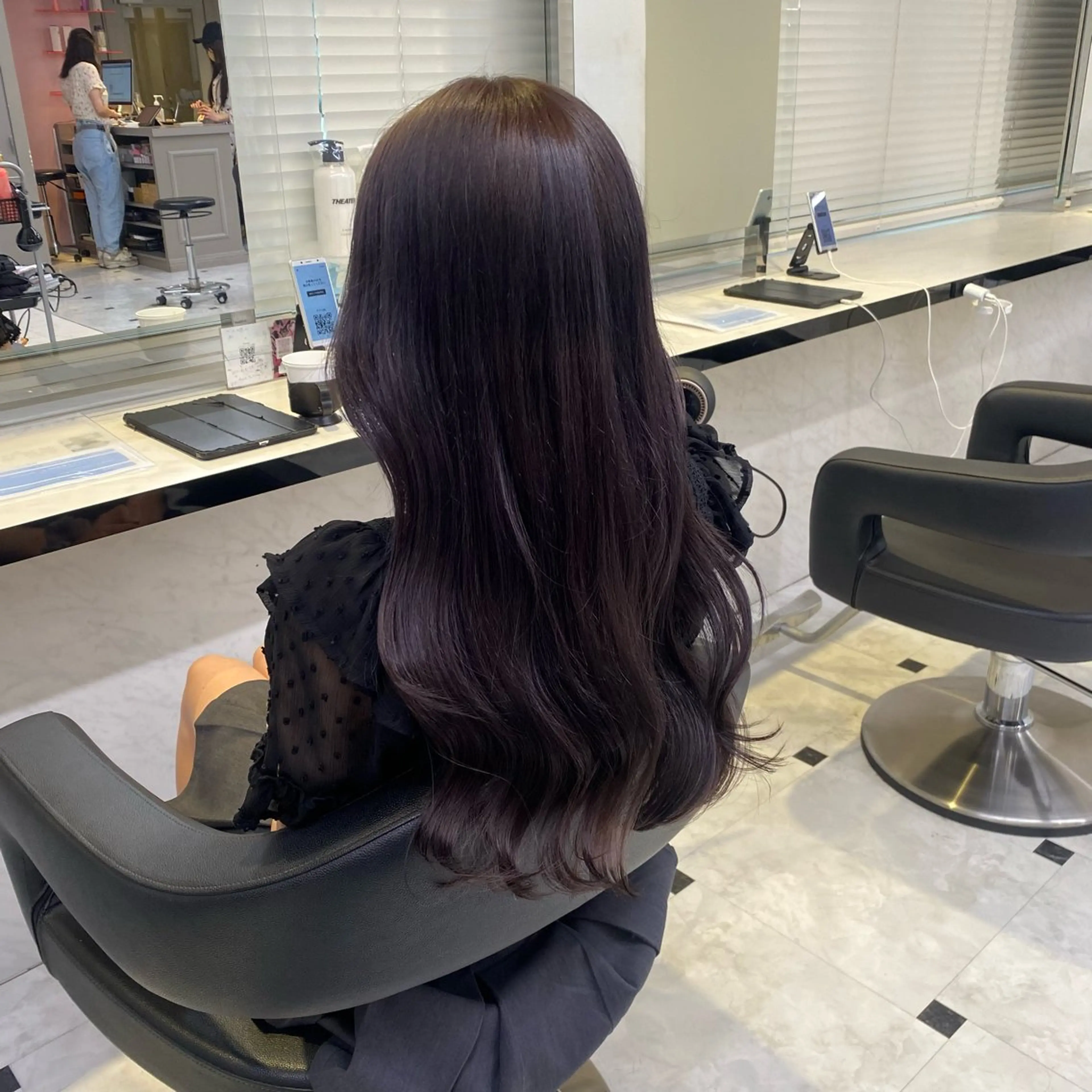 ロング カラー 透明感ベージュカラー 🪞上野🪞AIのヘアスタイル