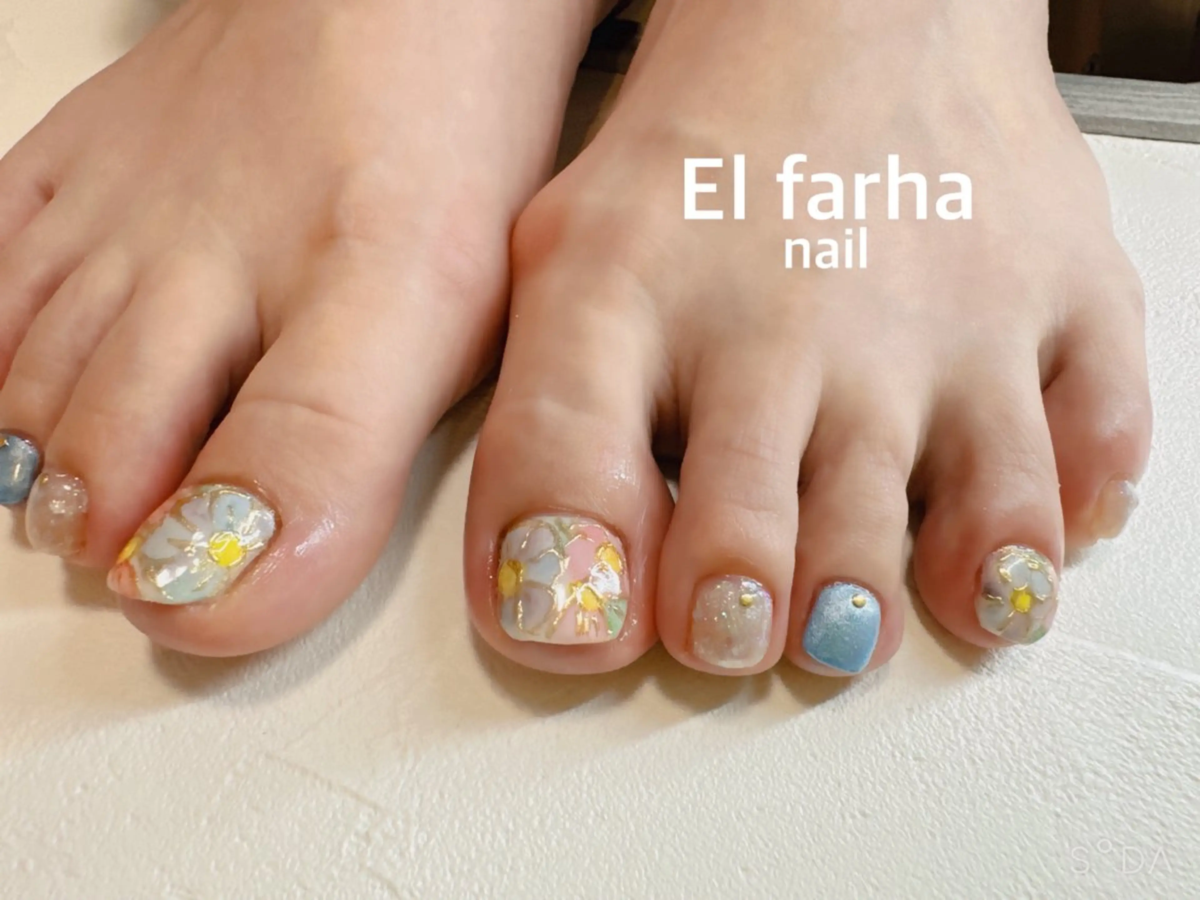 ネイル フットネイル El  Farha nailのネイルデザイン