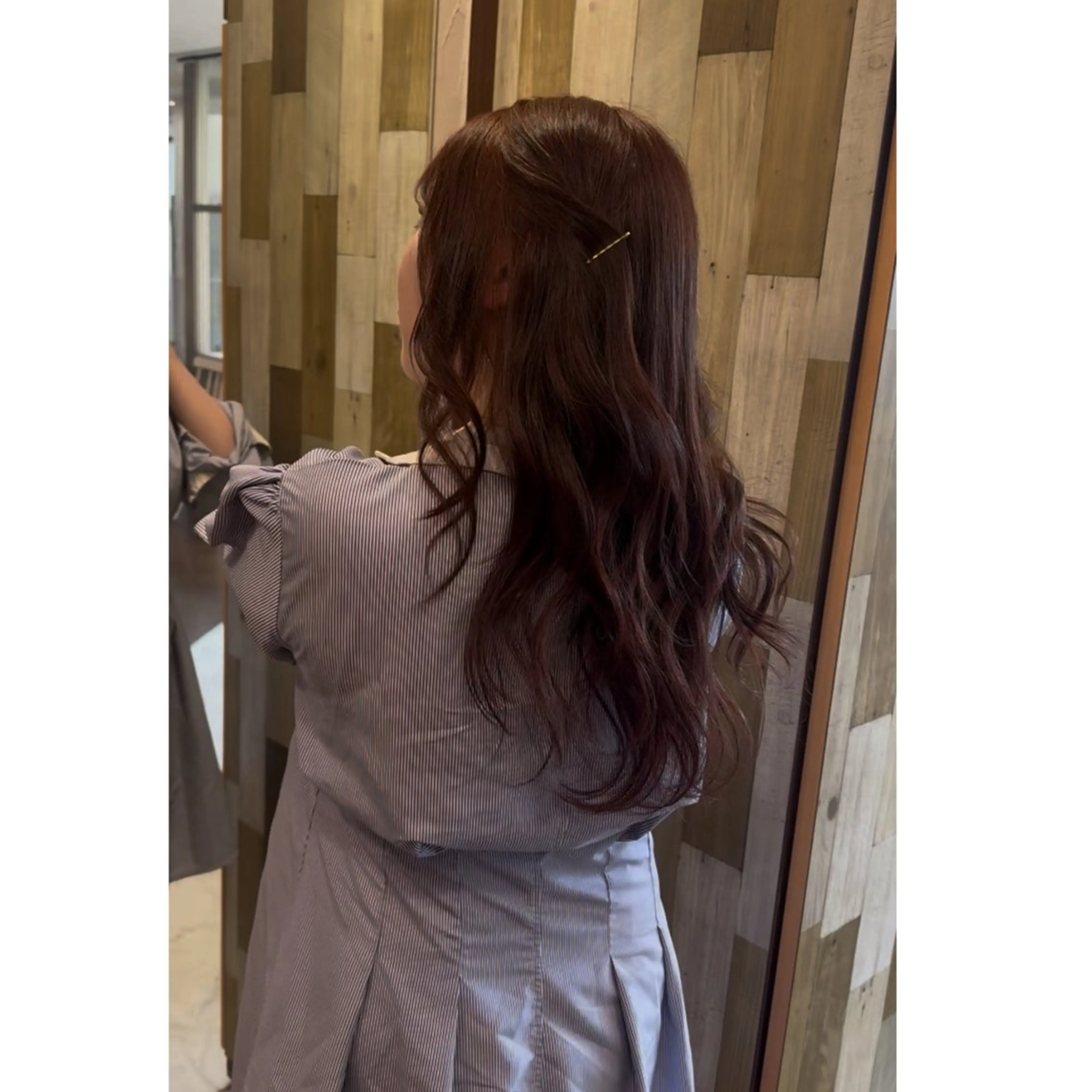 ロング ヘアカラー ハイトーン/ ダブルカラー/透明感のヘアスタイル