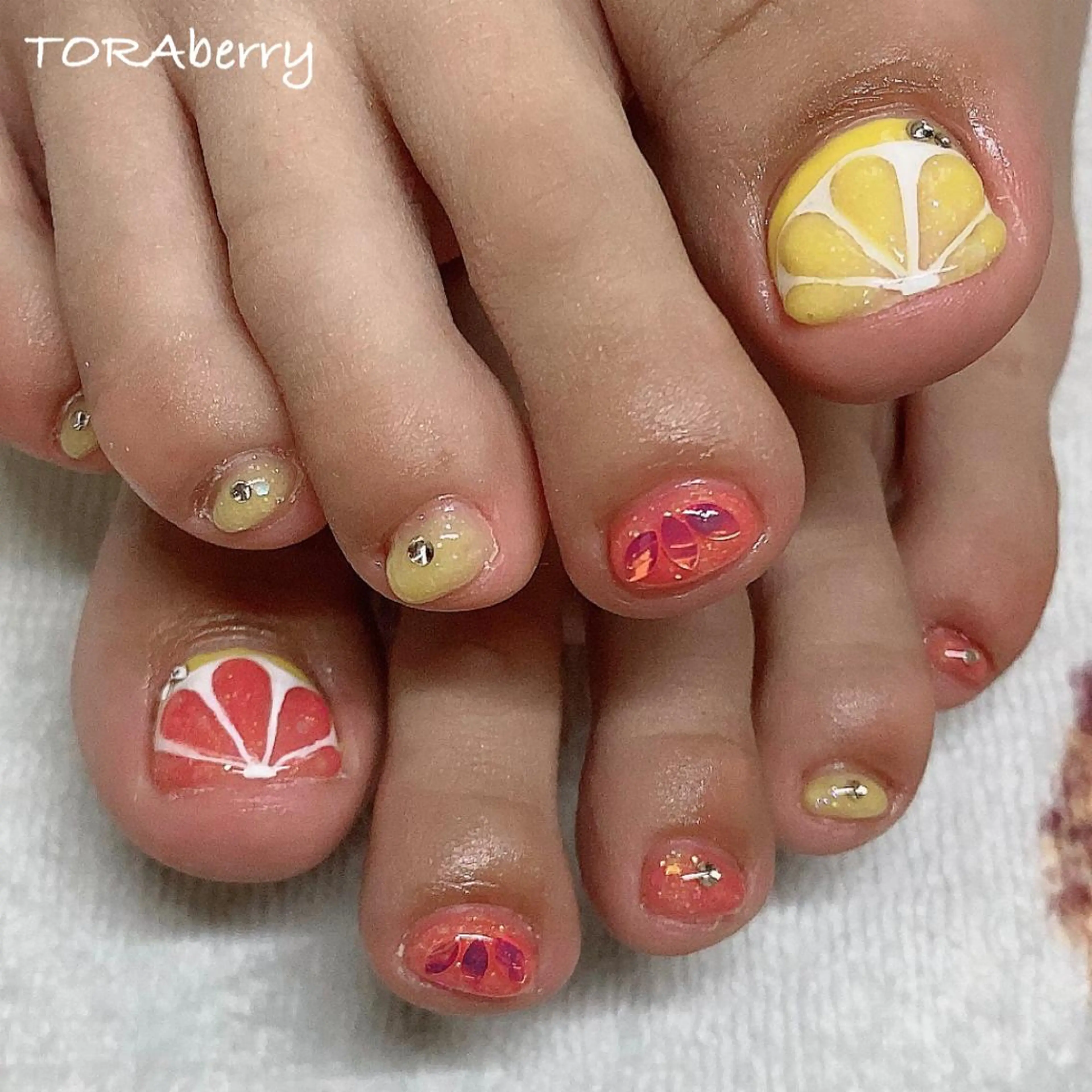 ネイル フットネイル ネイリスト なつみのネイルデザイン