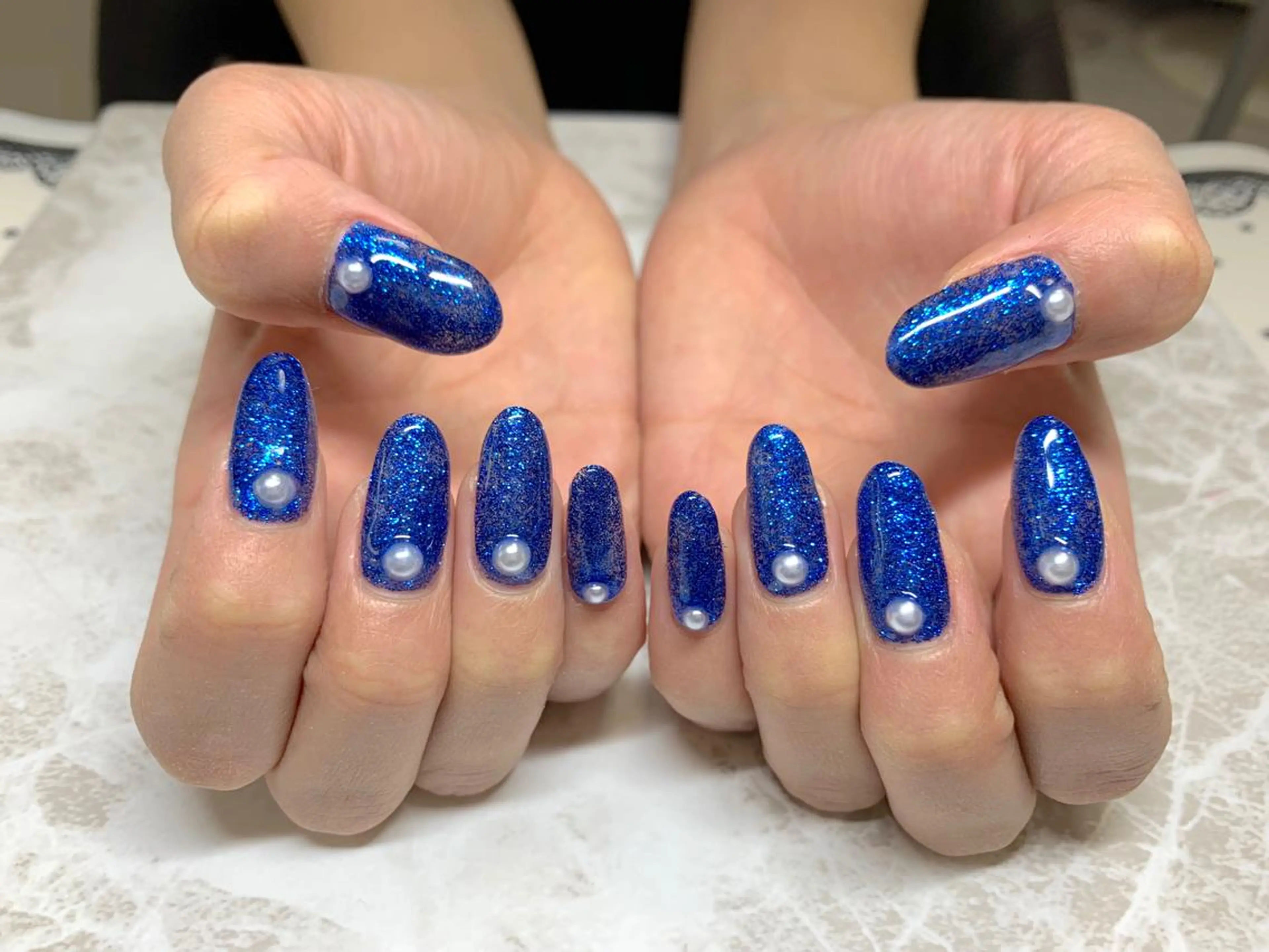 ネイル ブルー ラメ(グリッター) ハンドネイル ハンドケア LULU LIMAのネイルデザイン