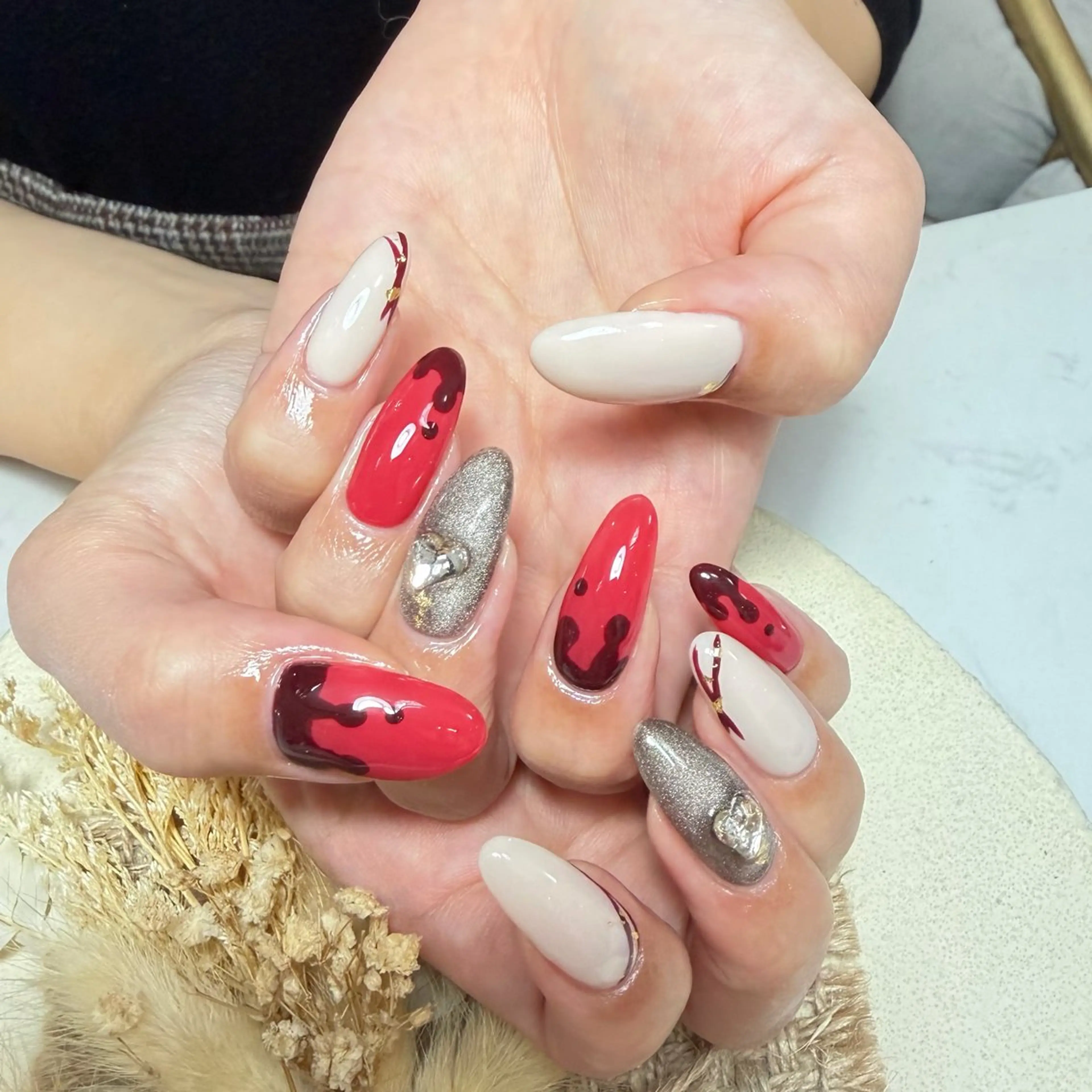 💕💕バレタインネイル💕💕【オフ込み】定額デザインの写真