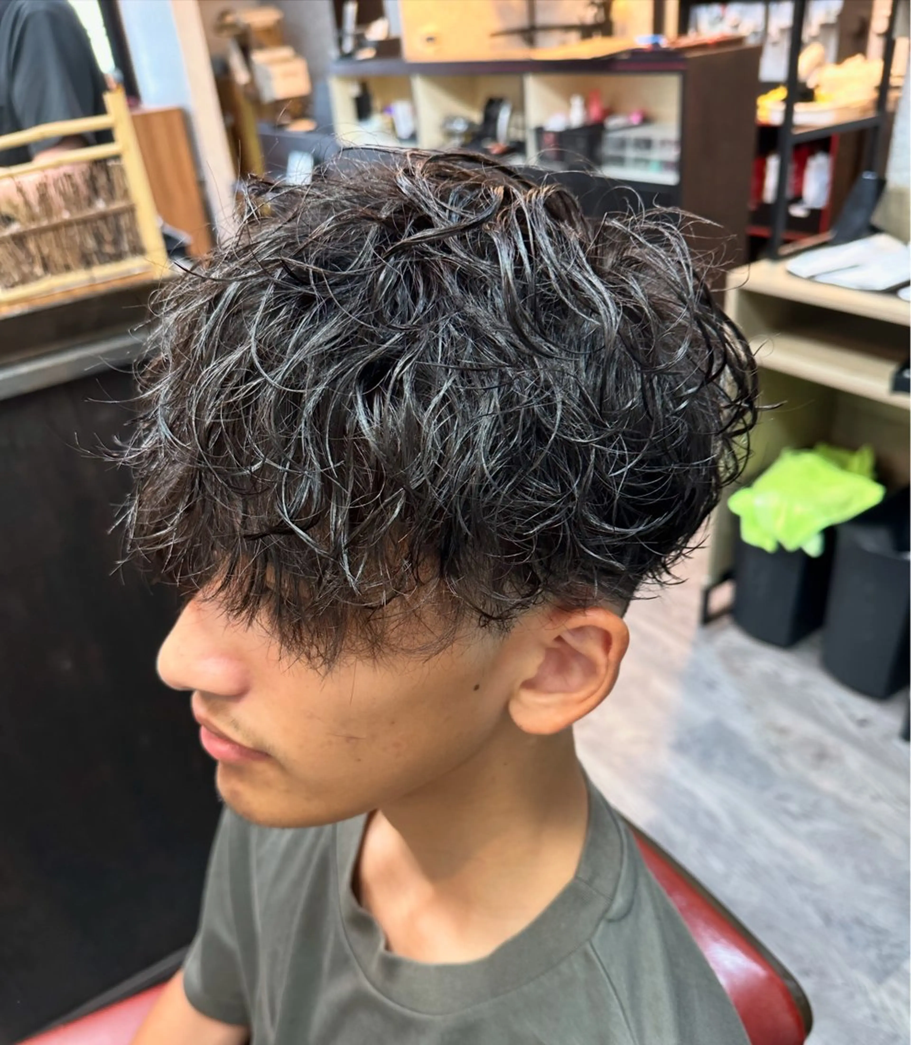 ショート パーマ 田島 颯人のヘアスタイル