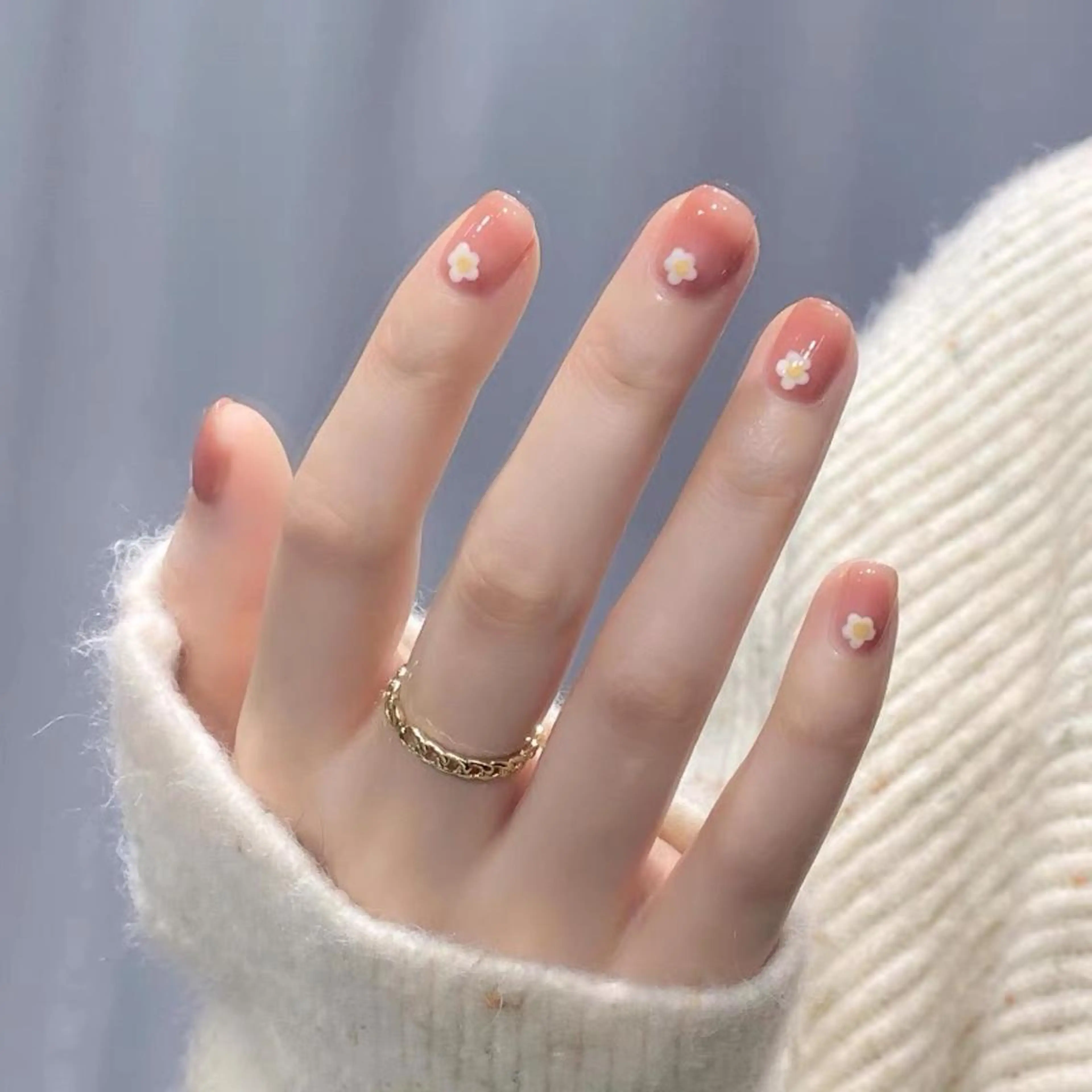 ネイル 春ネイル Cute beauty2のマツエク・マツパデザイン