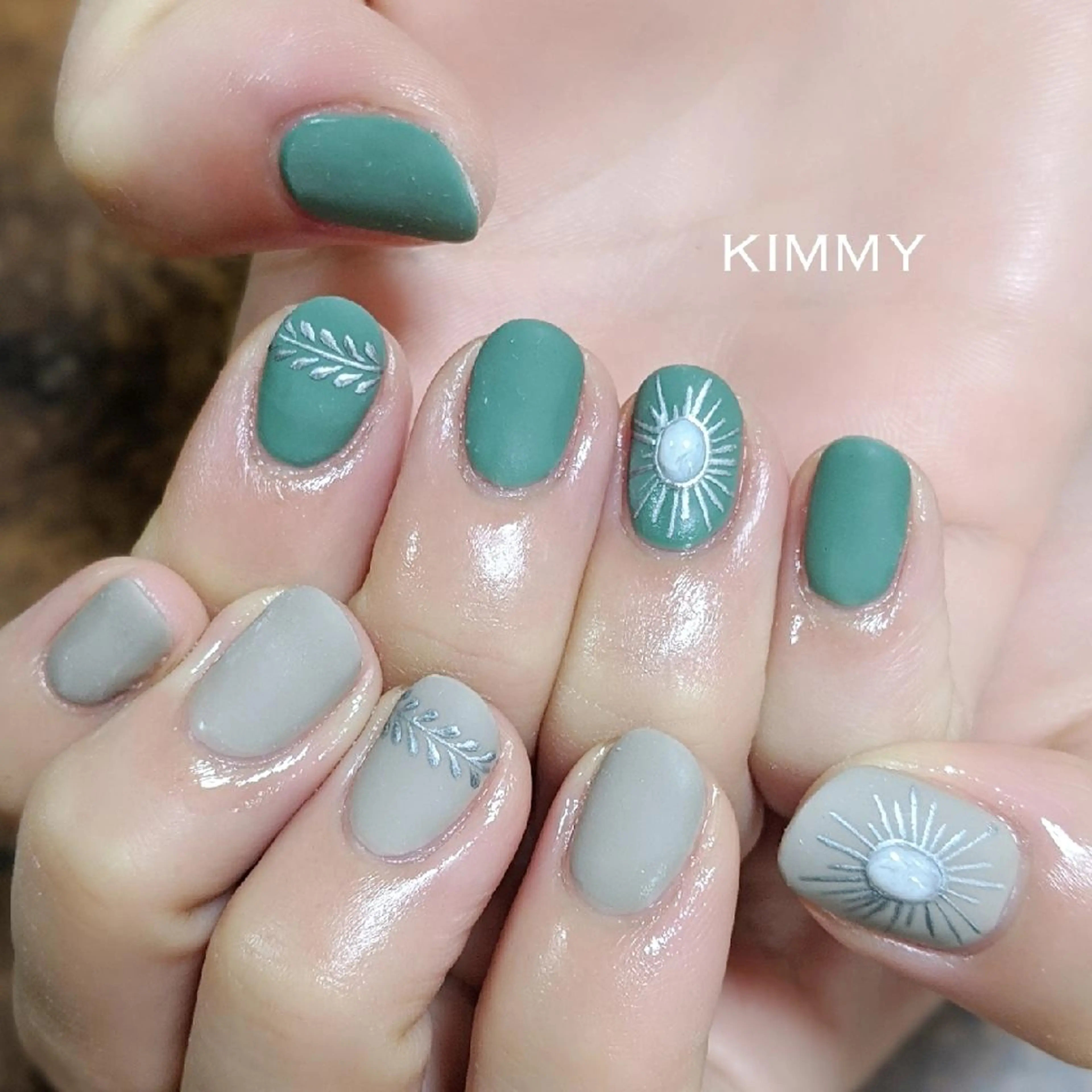 ネイル マットネイル ハンドネイル kimmy nailsのネイルデザイン