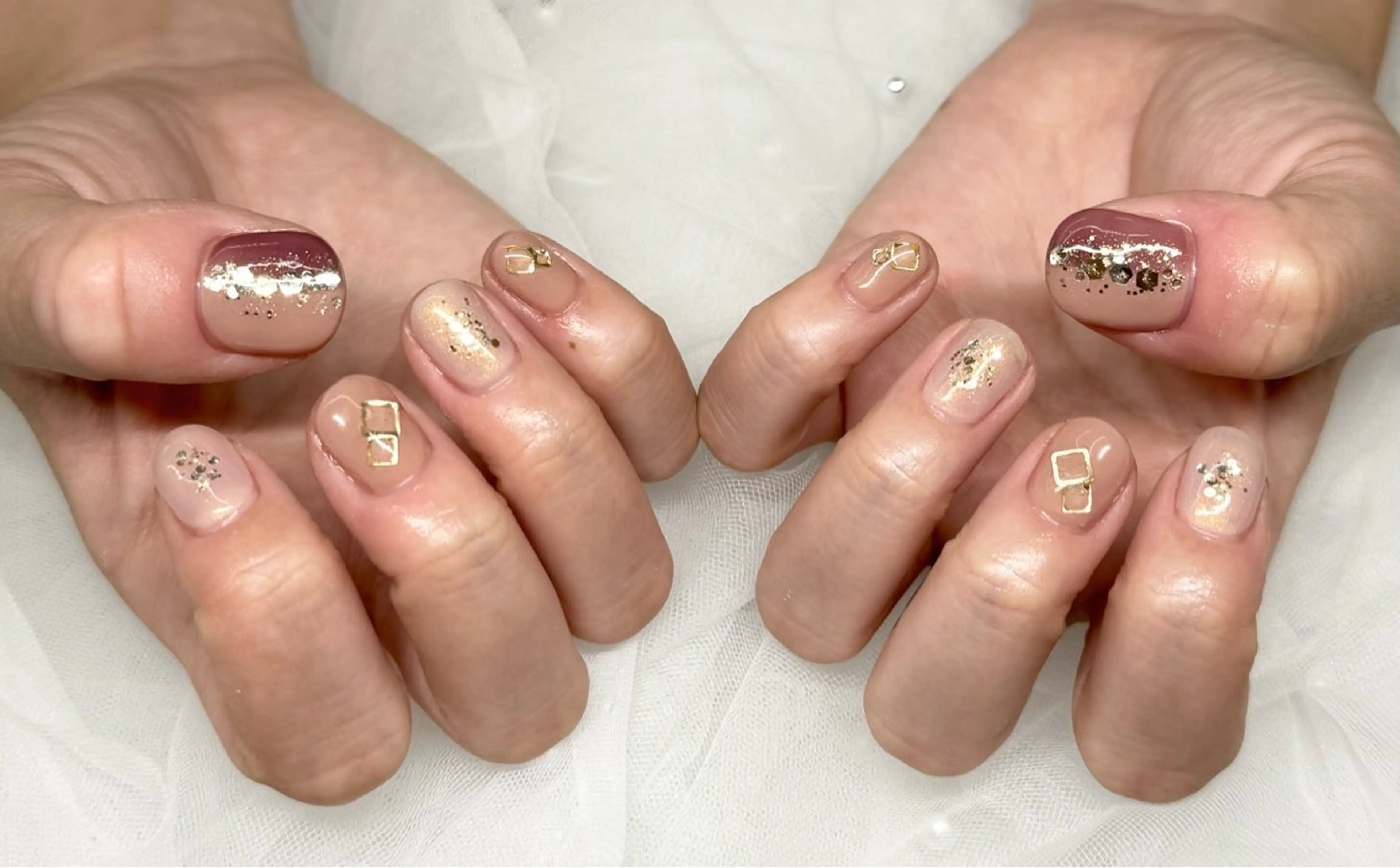 ネイル シンプルネイル salone Regina 【サローネ レジーナ】所属・Regina Marinaのネイルデザイン